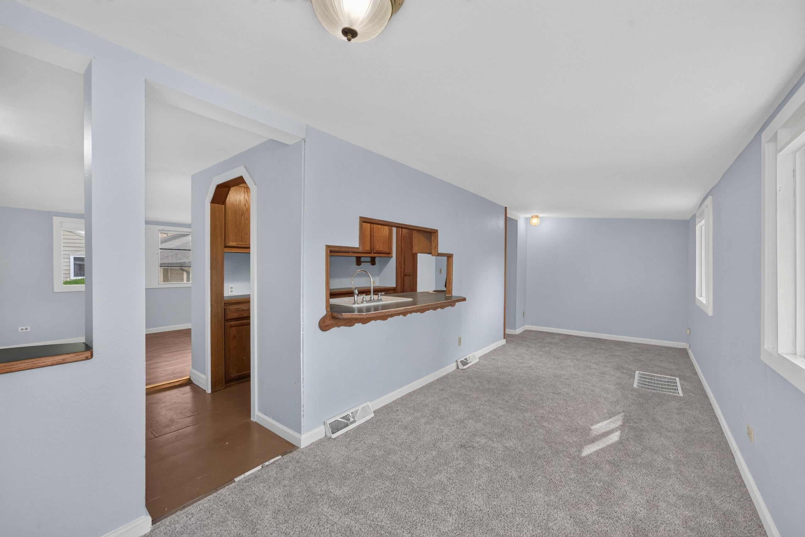 1520 Frankfort St Property Photo 10