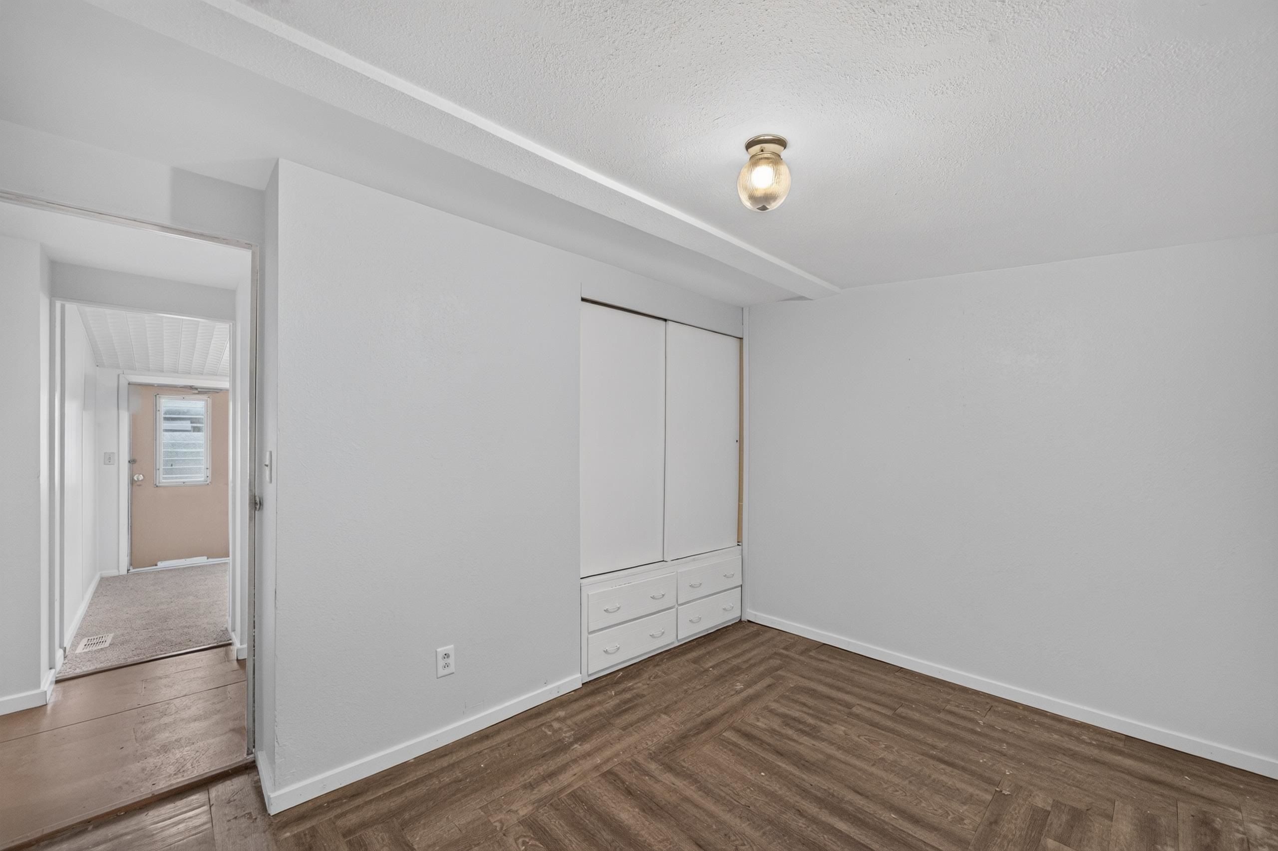 1520 Frankfort St Property Photo 17