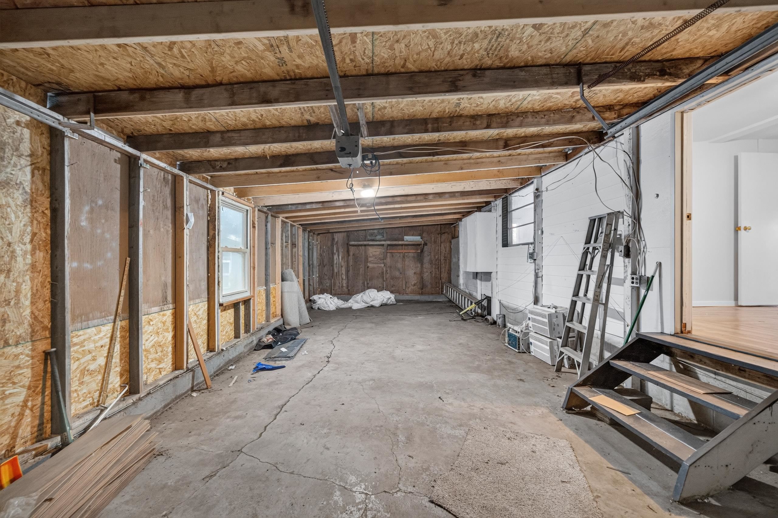 1520 Frankfort St Property Photo 18