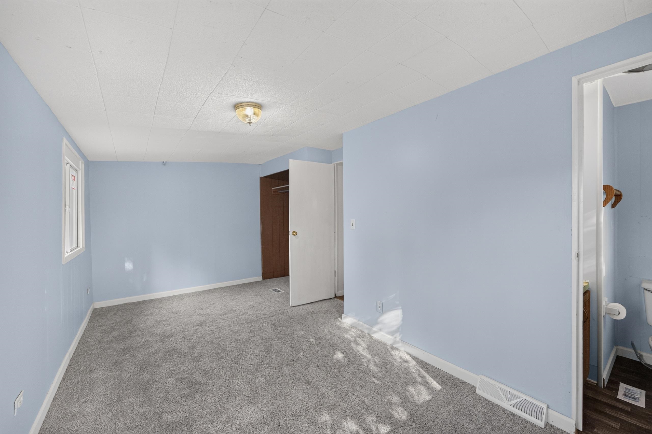 1520 Frankfort St Property Photo 21