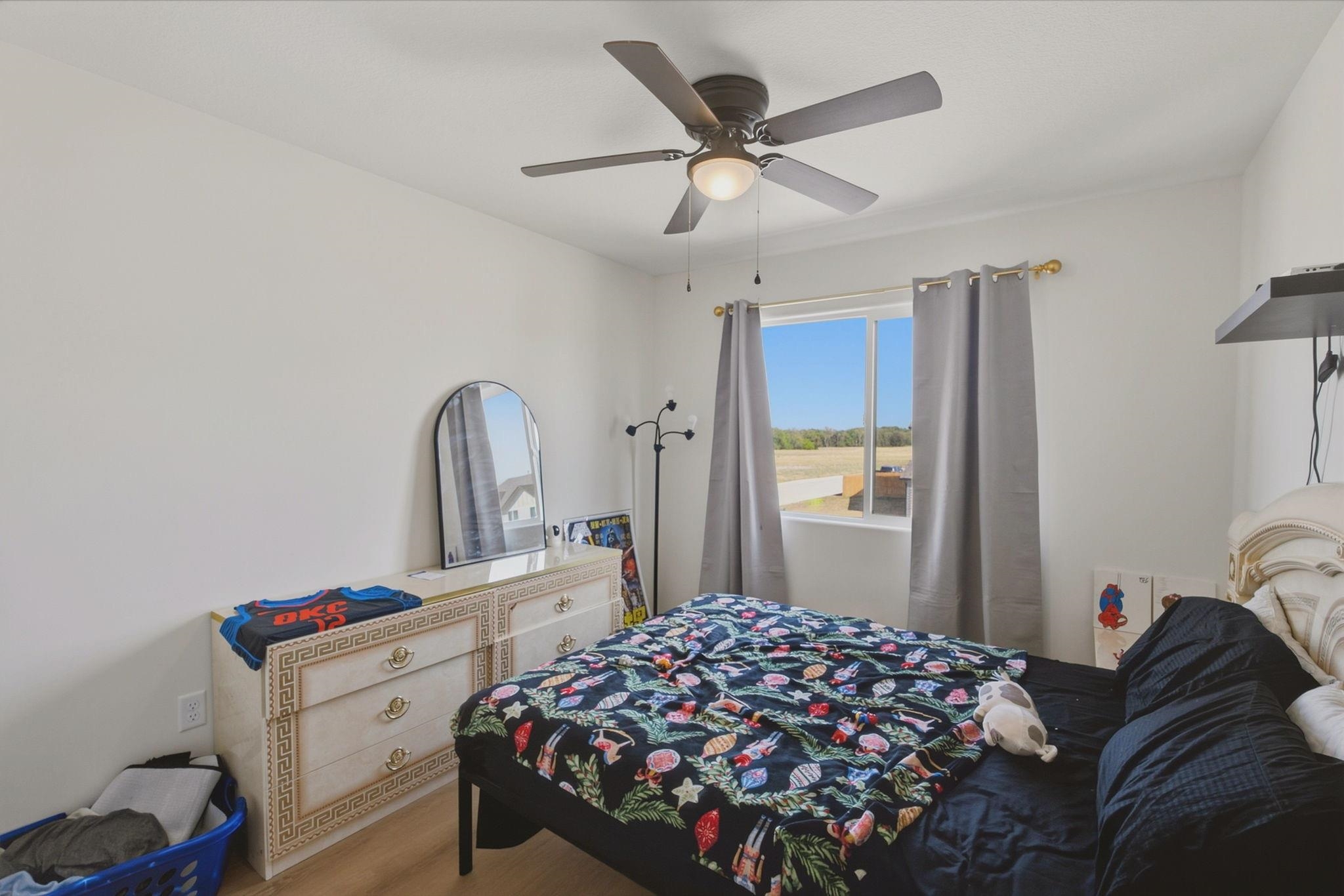 707 E Briarbrook Ln Property Photo 13