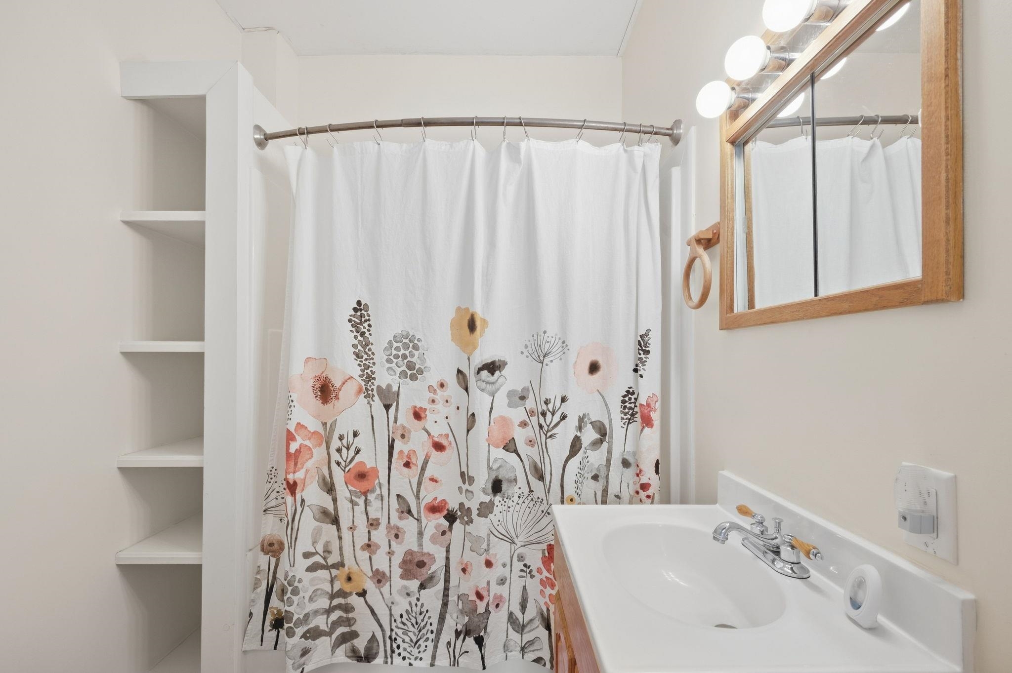 1220 N Washington Property Photo 14