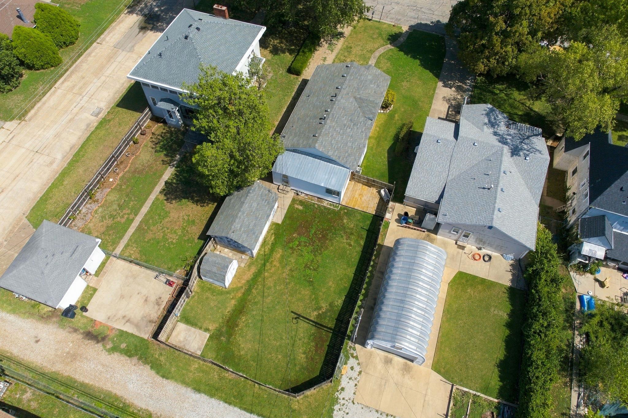 1220 N Washington Property Photo 24