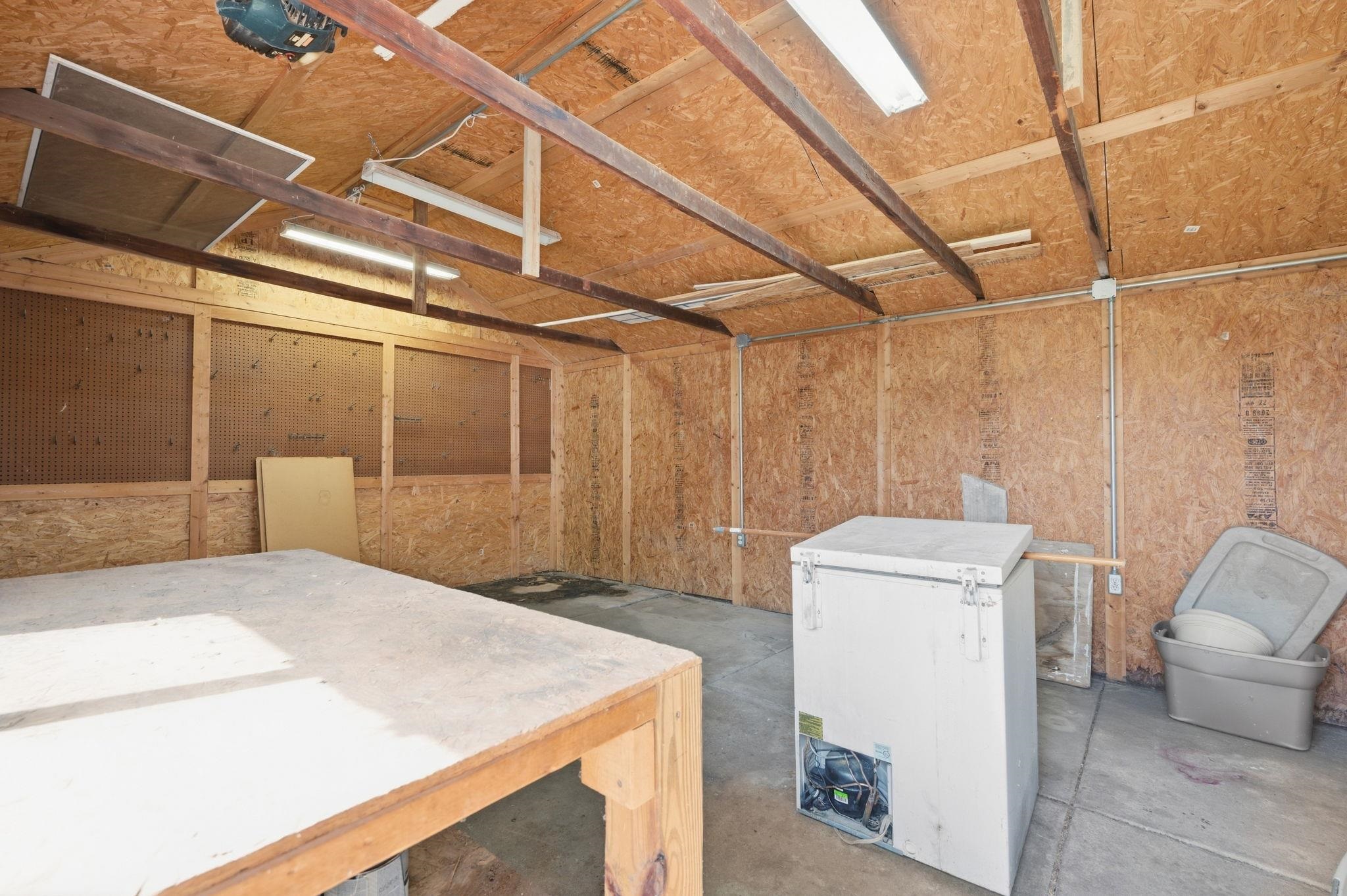 1220 N Washington Property Photo 33