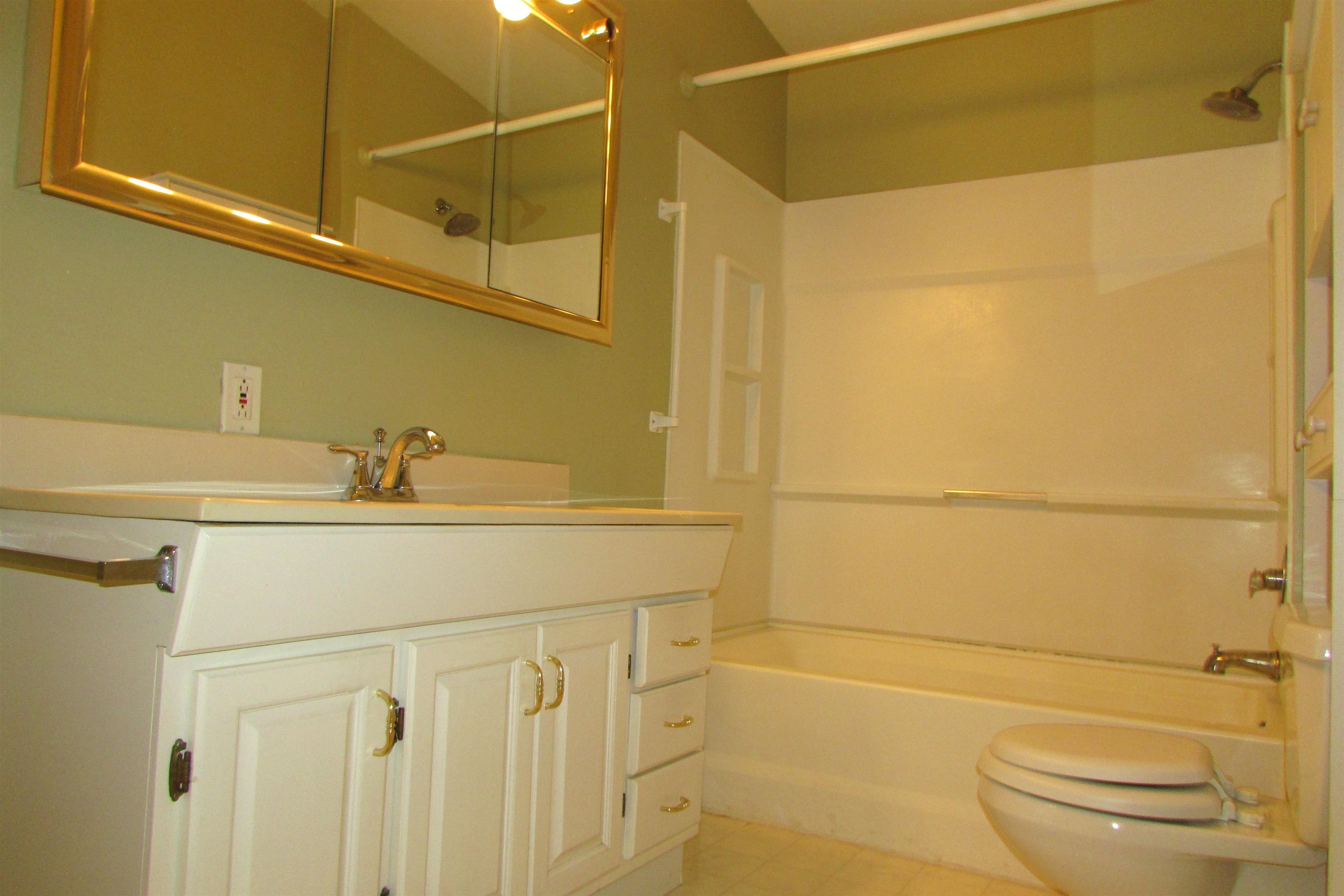 1200 S Keith Ave Property Photo 7