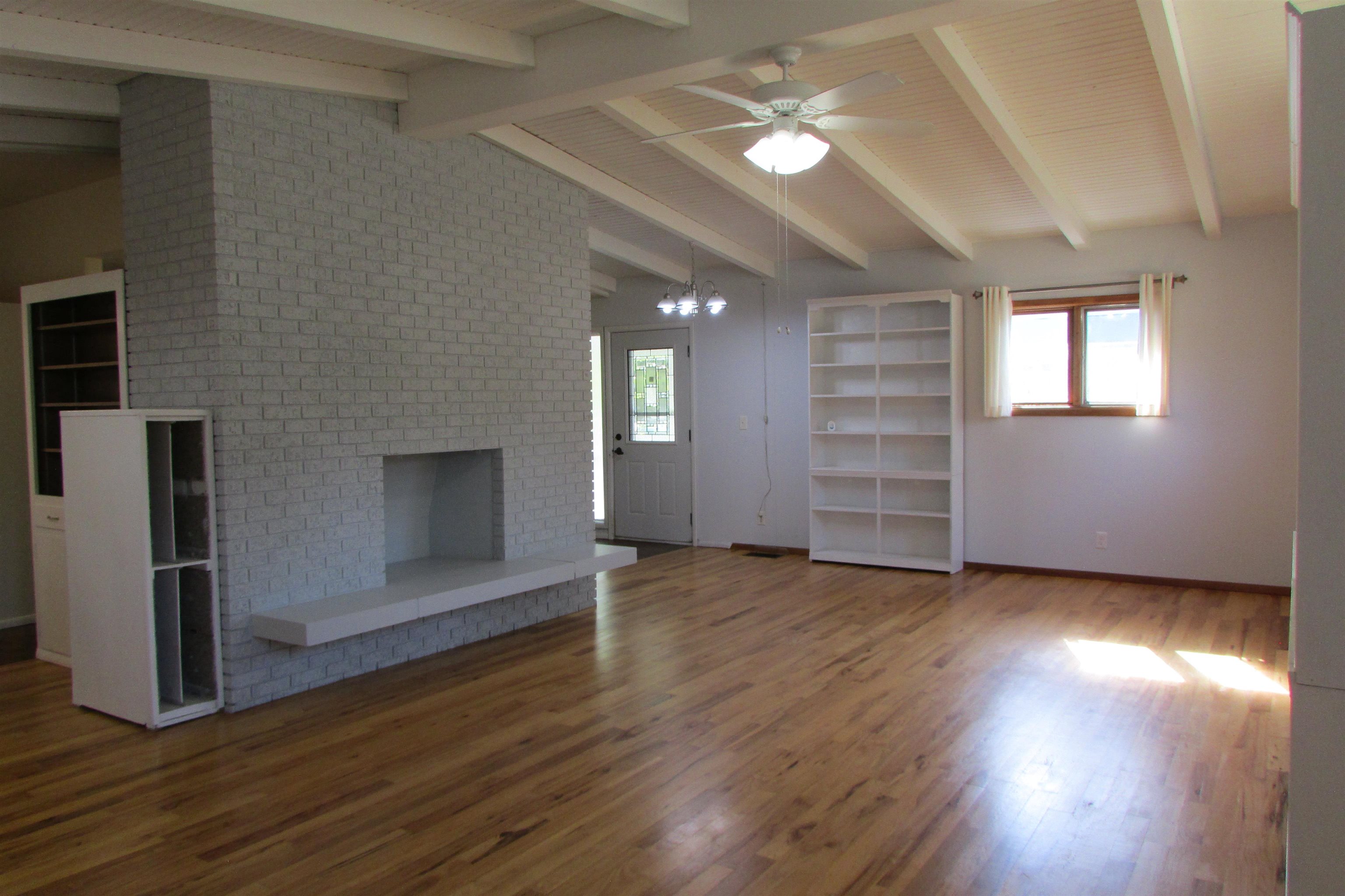 1200 S Keith Ave Property Photo 9