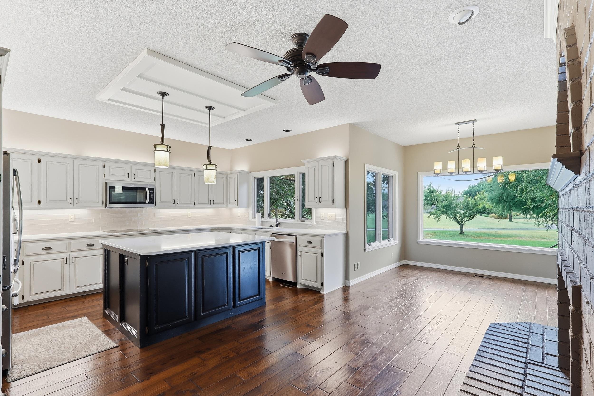 2235 N Tee Time Property Photo 4