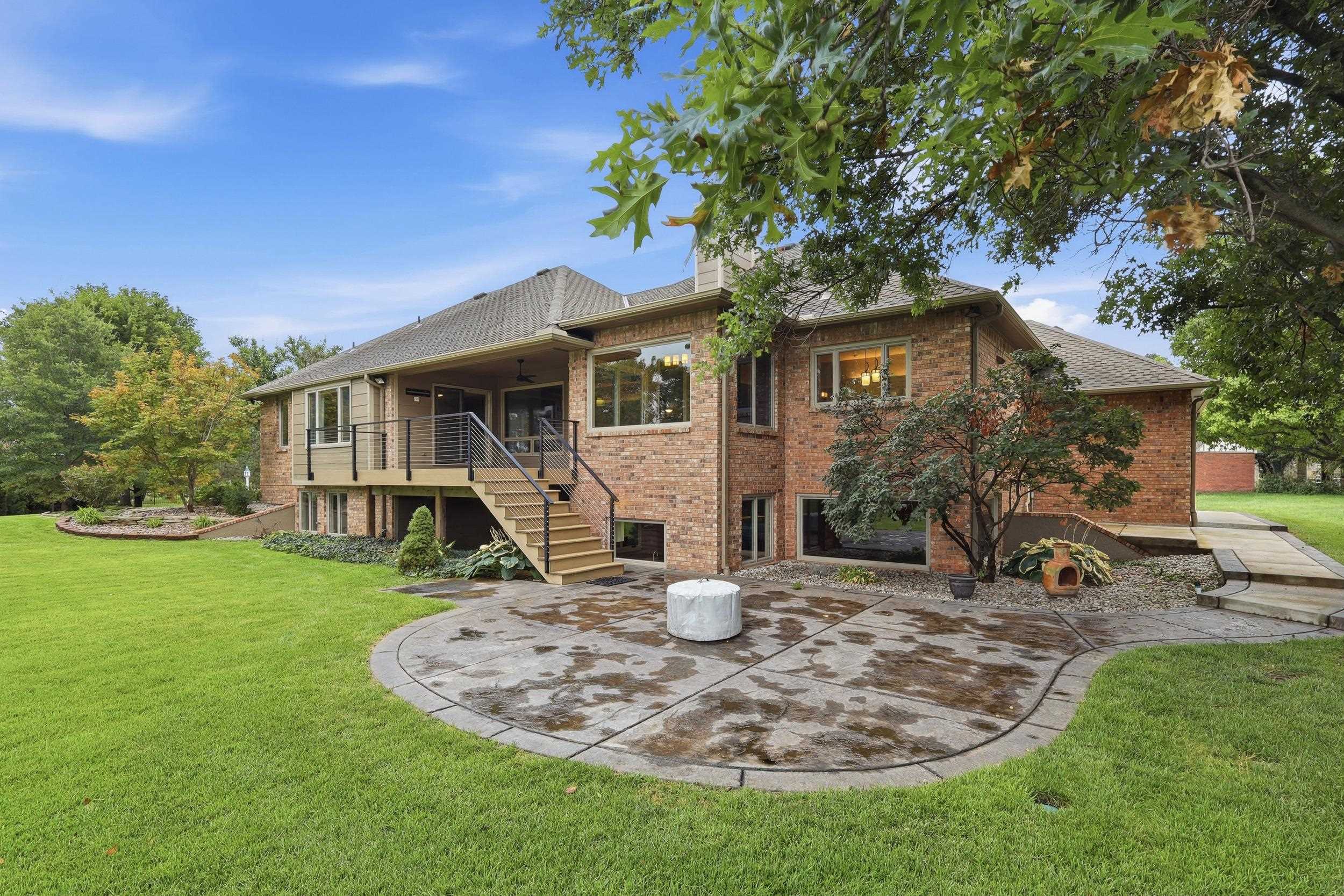 2235 N Tee Time Property Photo 31