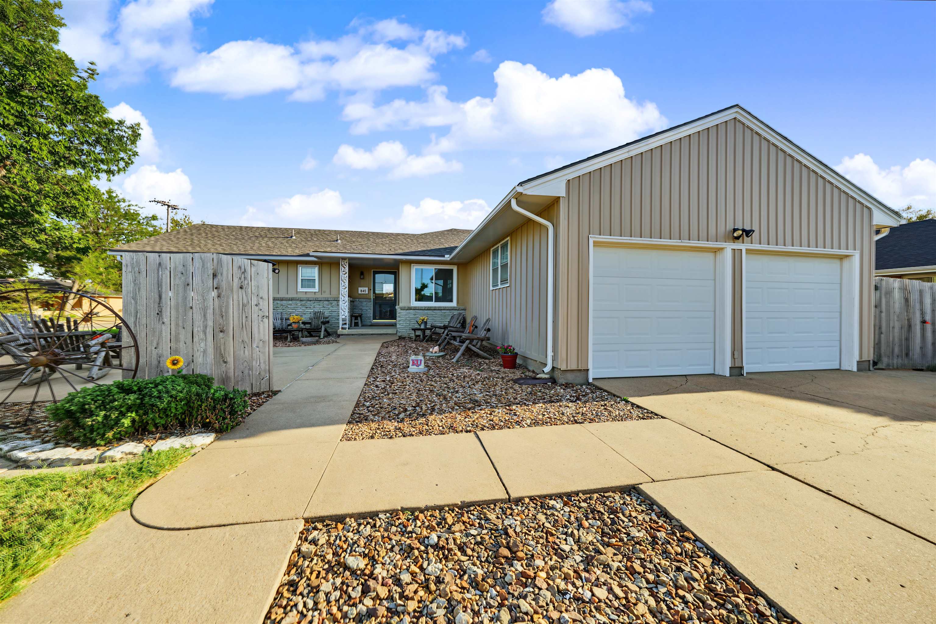 840 Millwood Dr. Property Photo 8