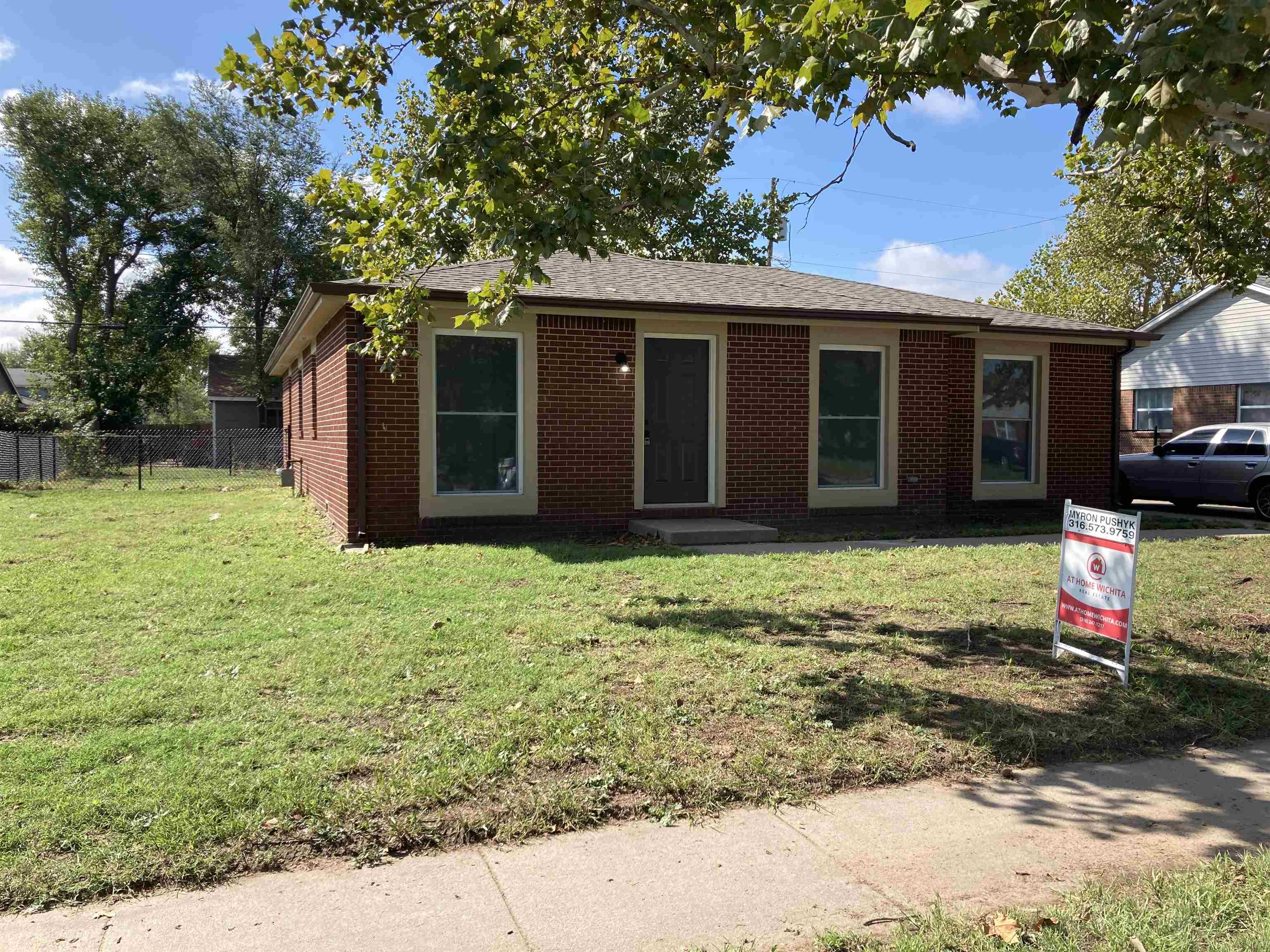 1601 E Del Mar Property Photo 19