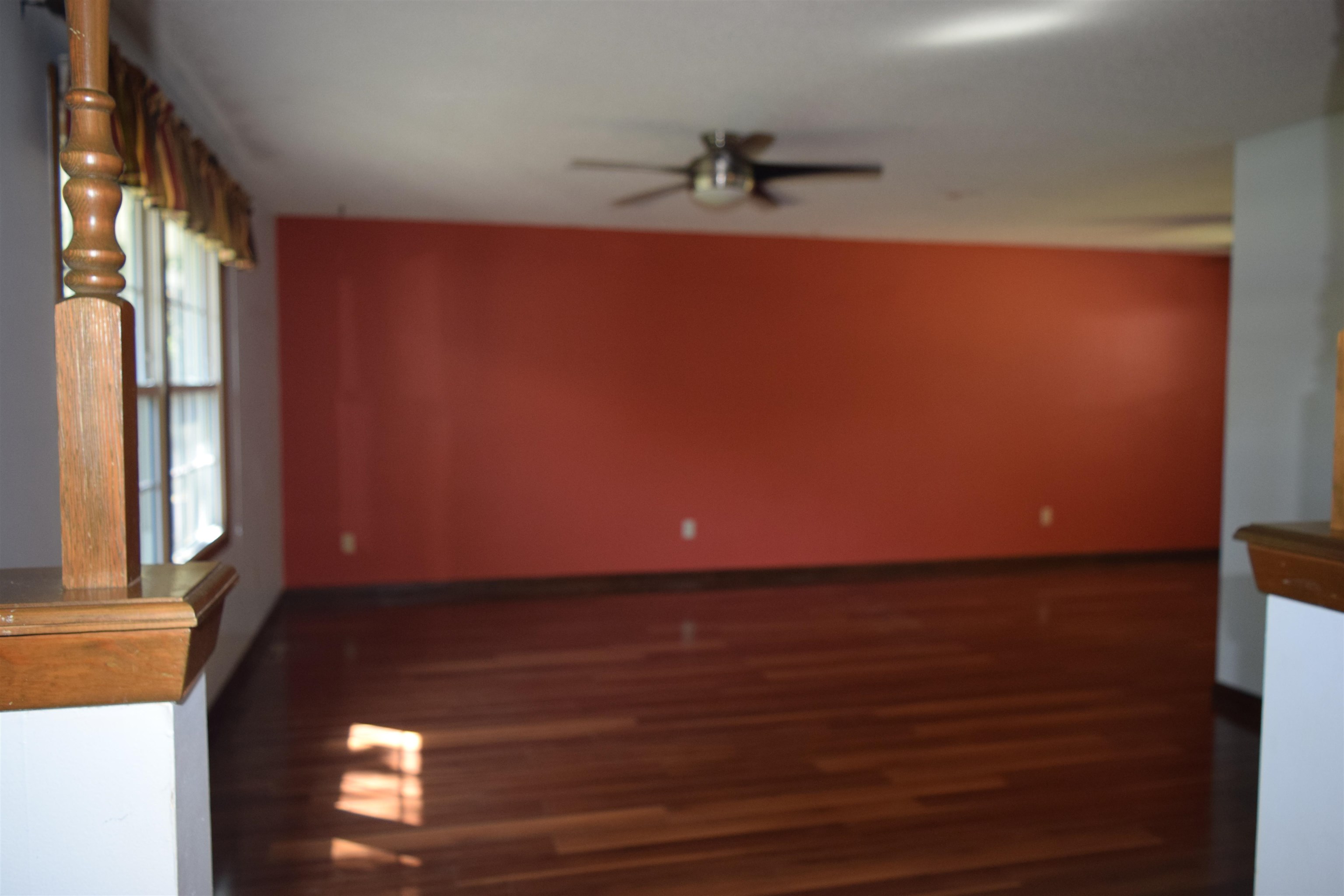 1933 N Reca Property Photo 4