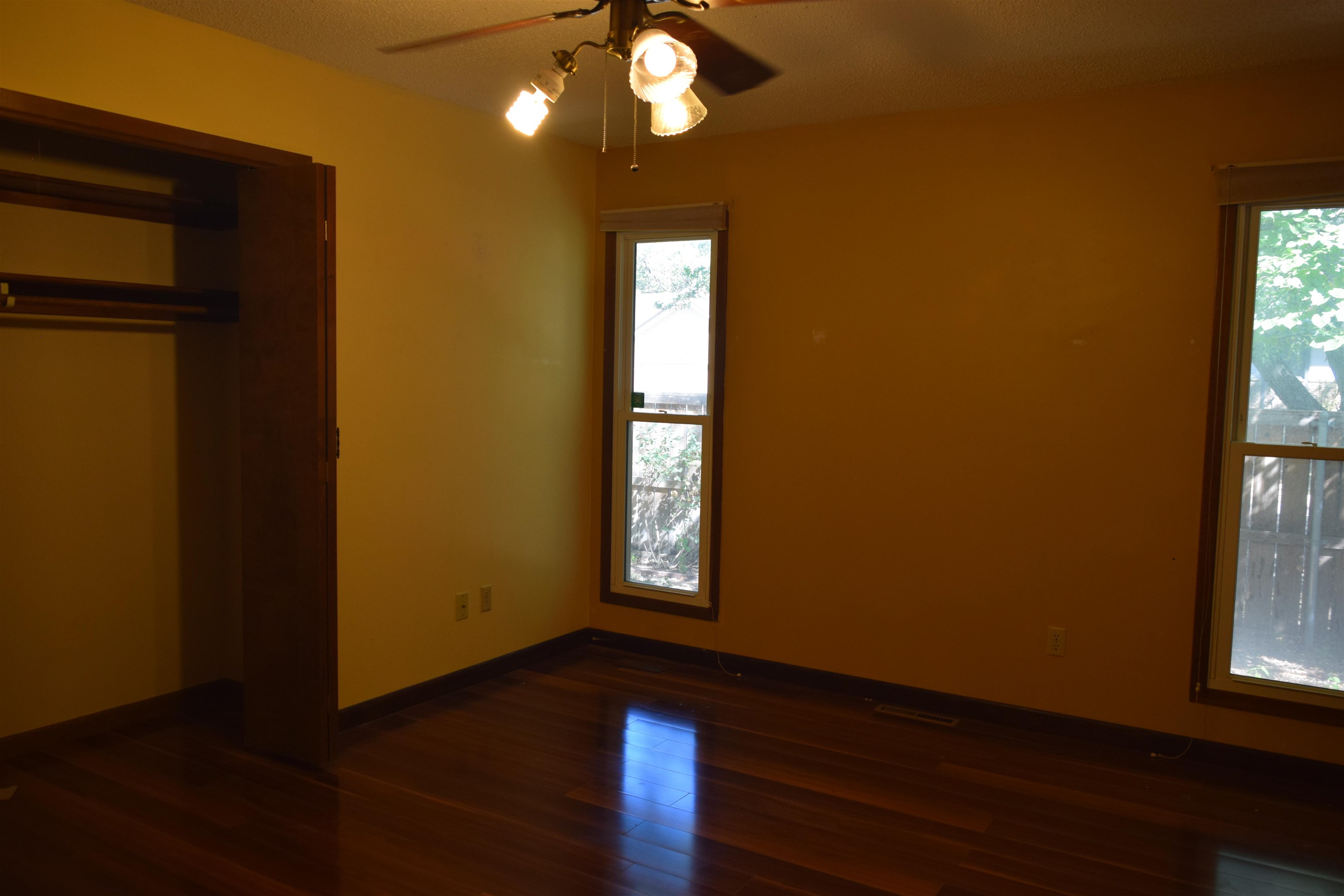 1933 N Reca Property Photo 13