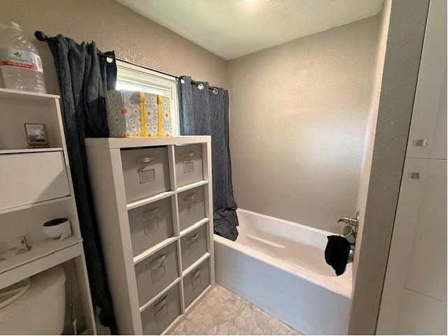 910 W Rita Property Photo 10