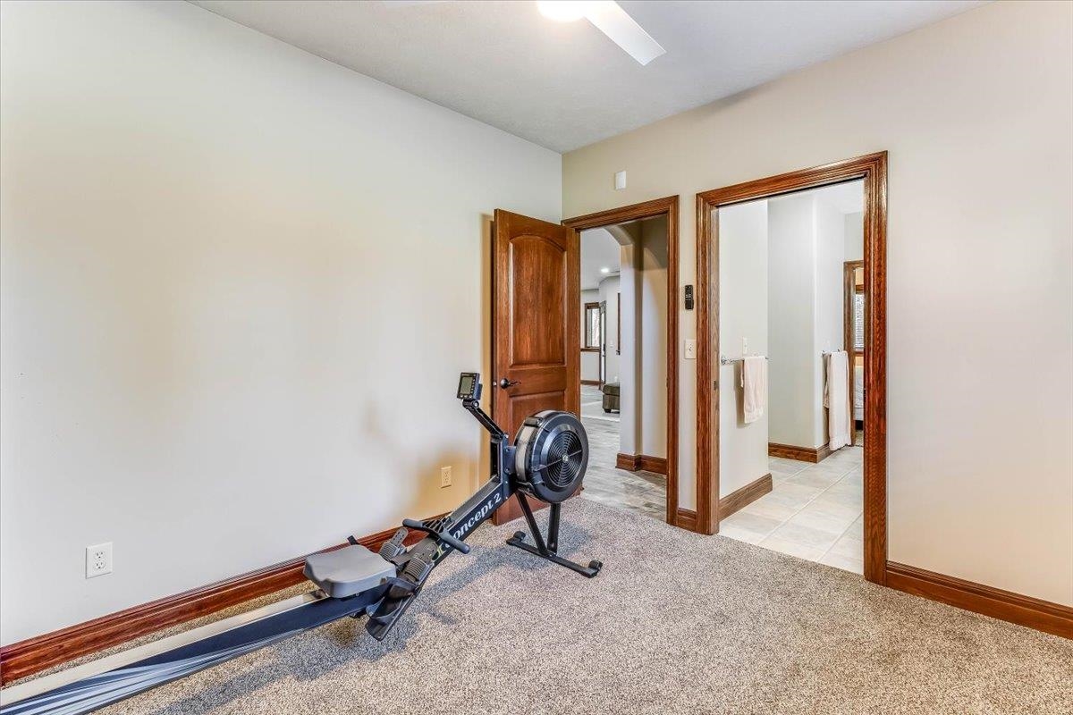 607 18th Fairway Property Photo 33