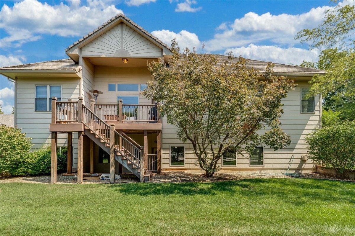 607 18th Fairway Property Photo 35
