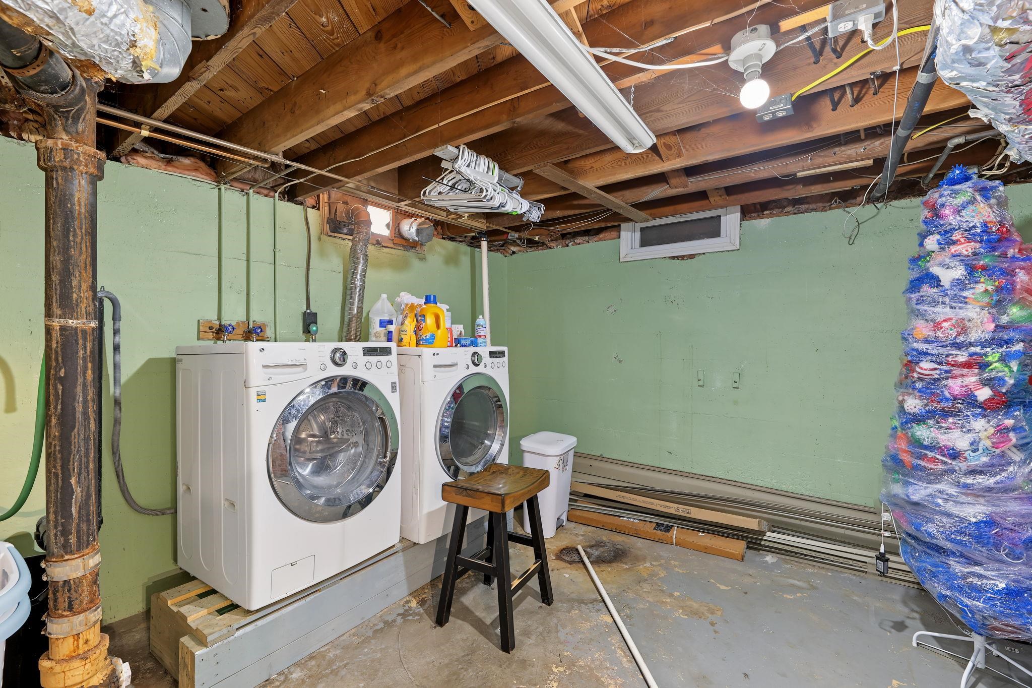 155 N Bleckley Property Photo 32