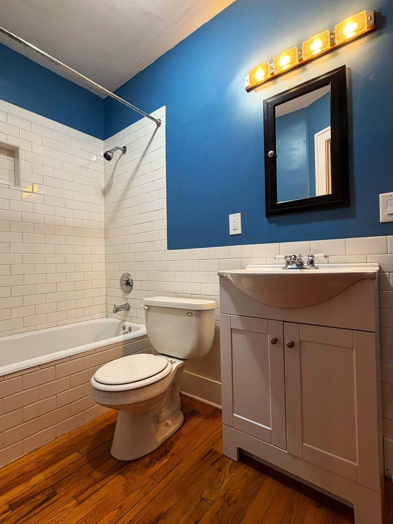 810 S Madison Ave Property Photo 15