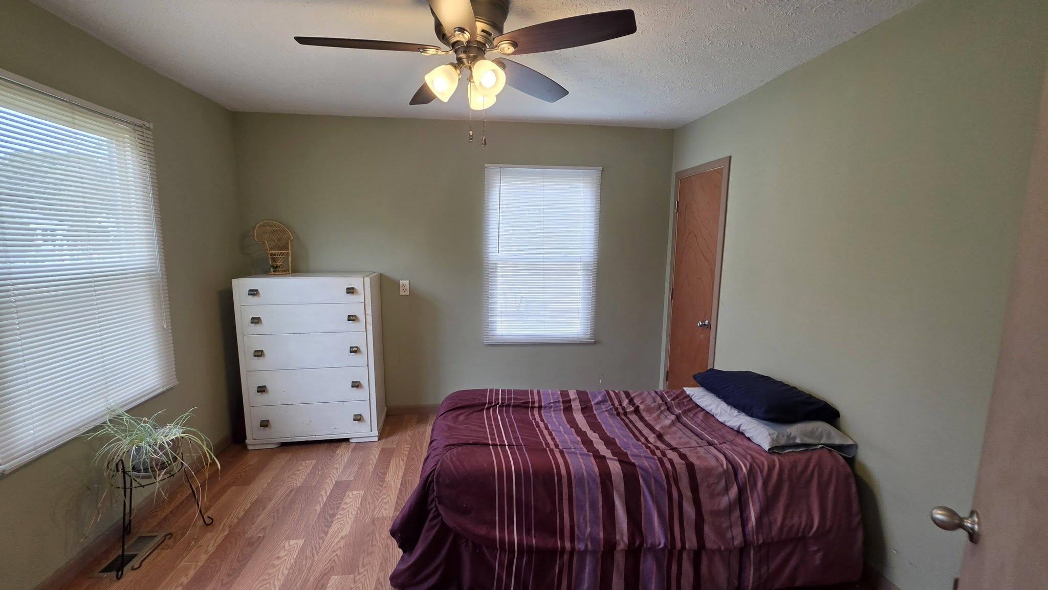 344 N Kansas Ave. Property Photo 6