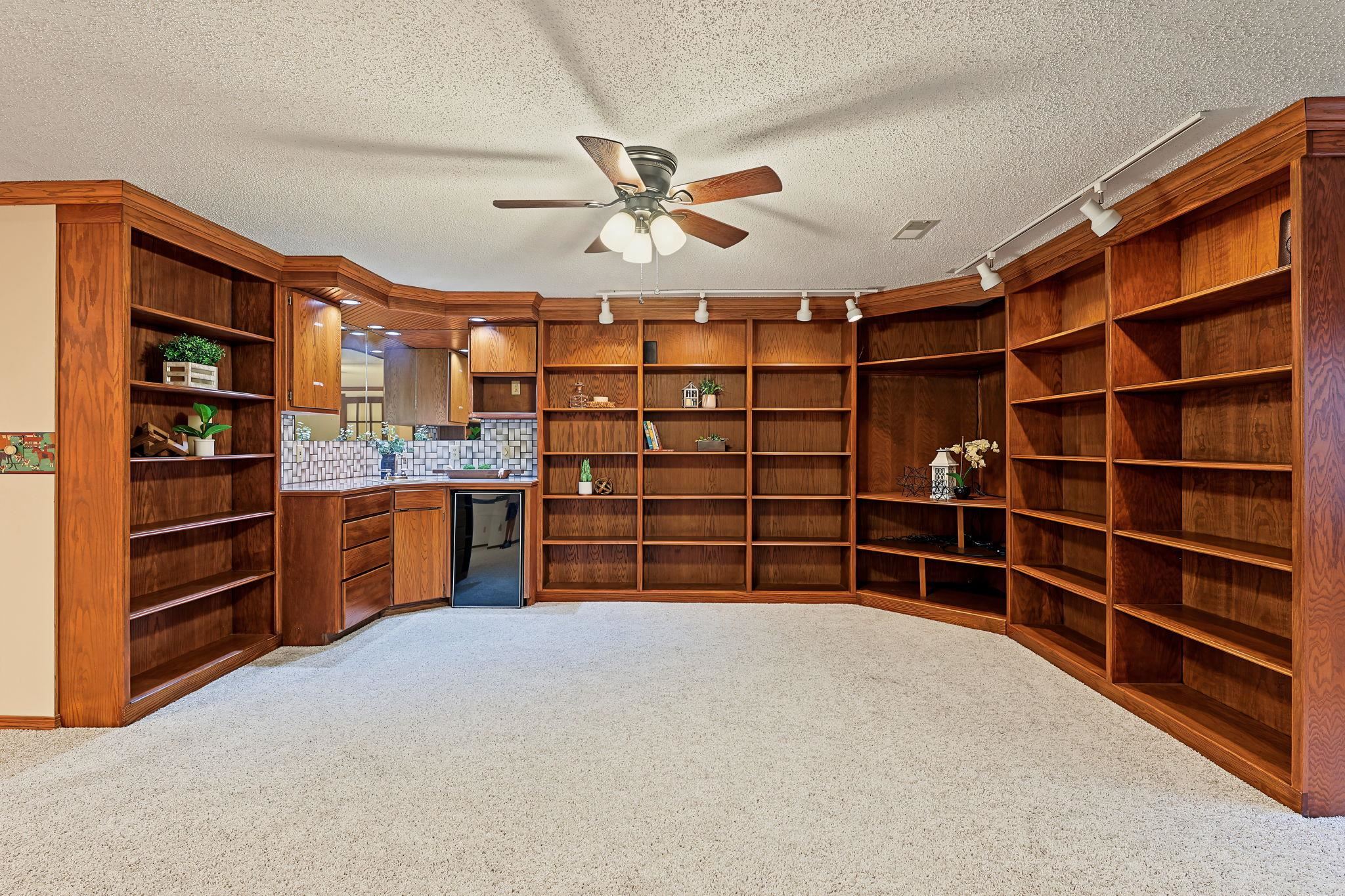 14001 E Lakeview Dr Property Photo 19