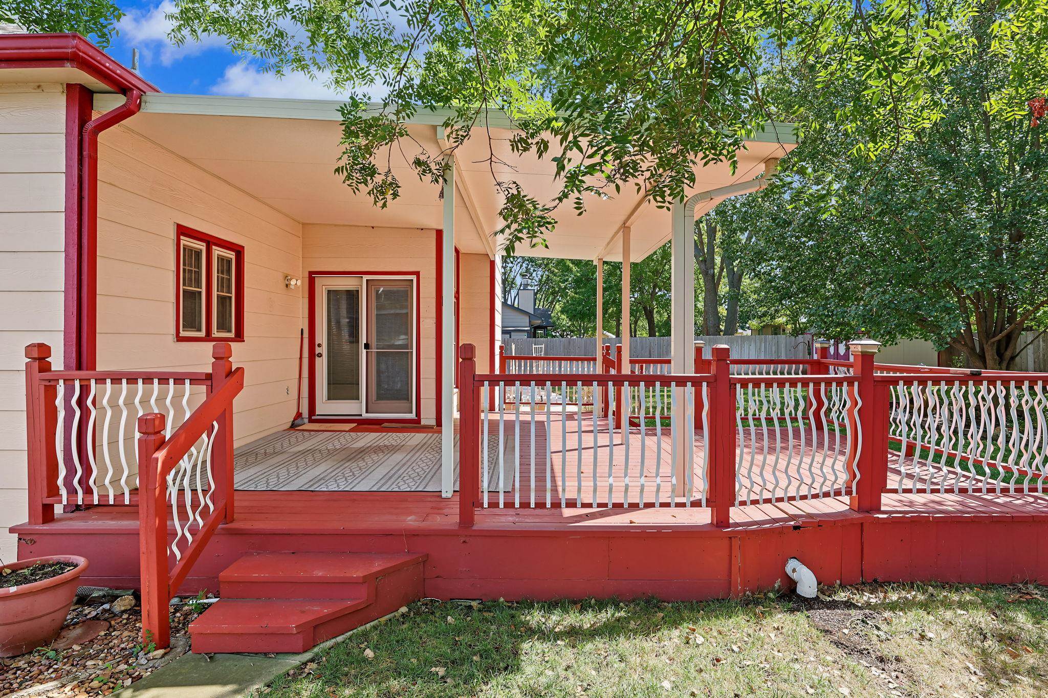 14001 E Lakeview Dr Property Photo 29