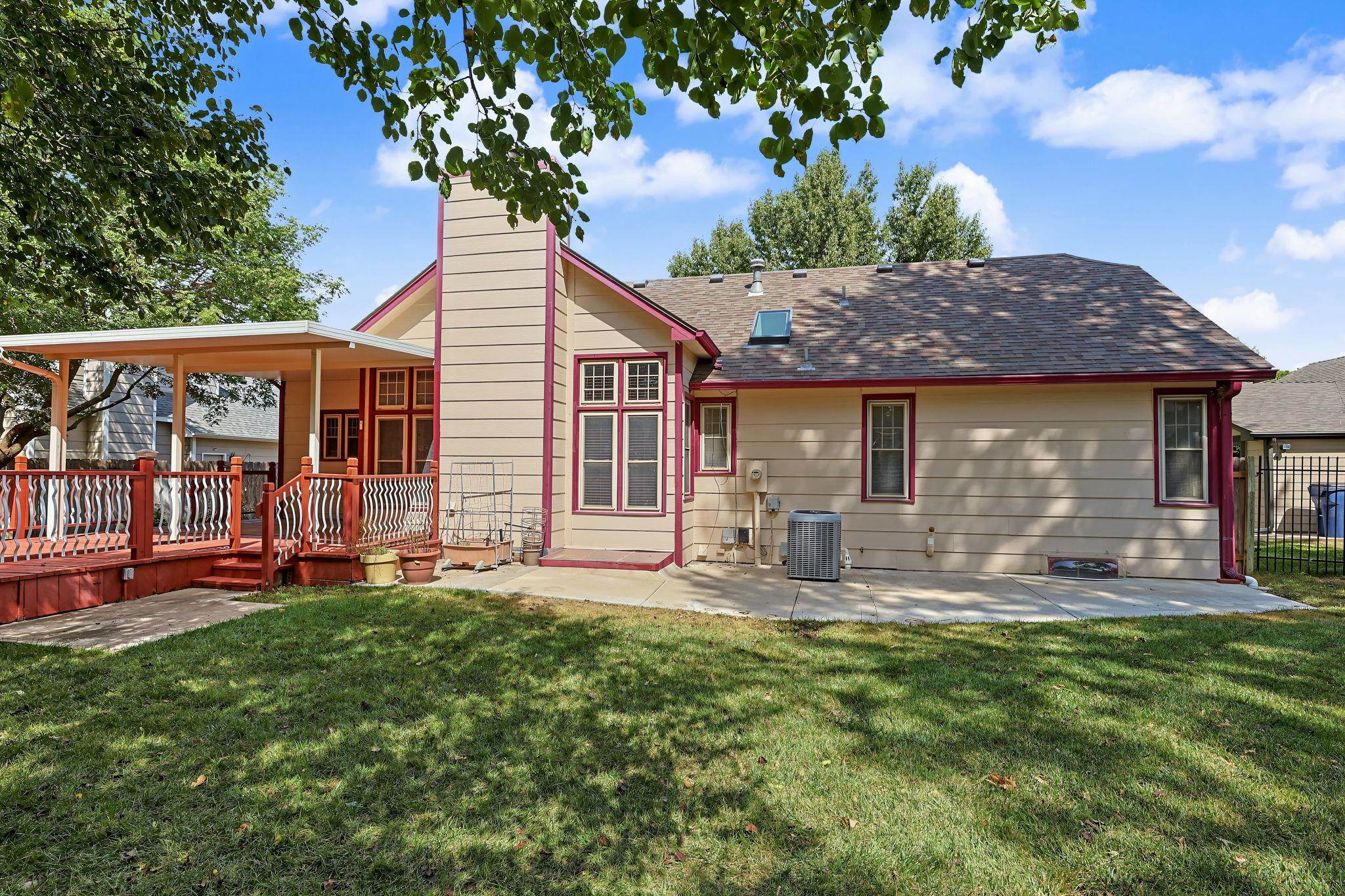 14001 E Lakeview Dr Property Photo 33