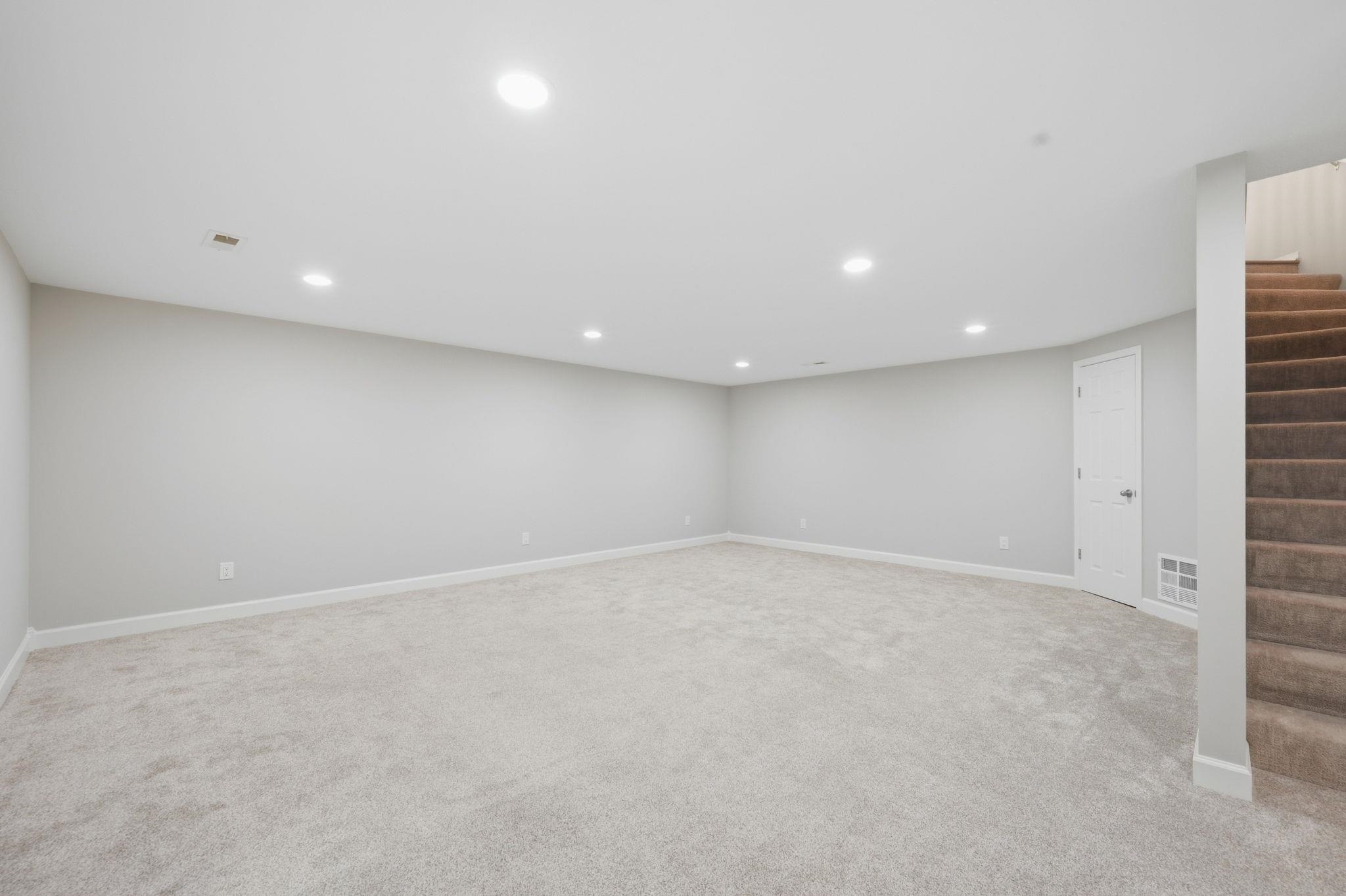 1257 N Seasons St Property Photo 21