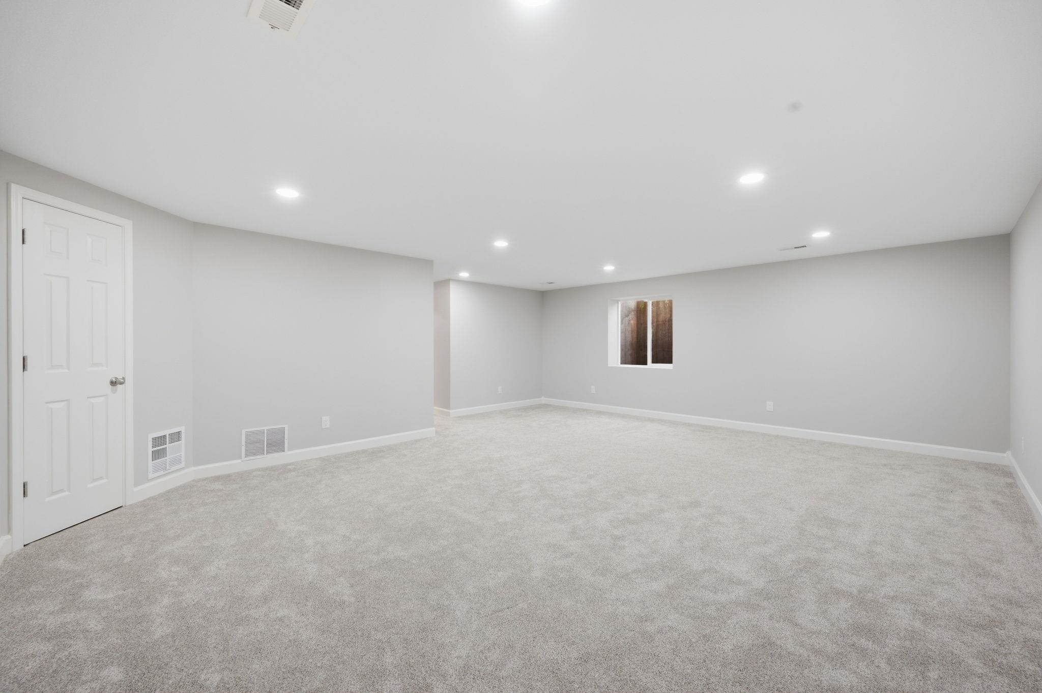 1257 N Seasons St Property Photo 22