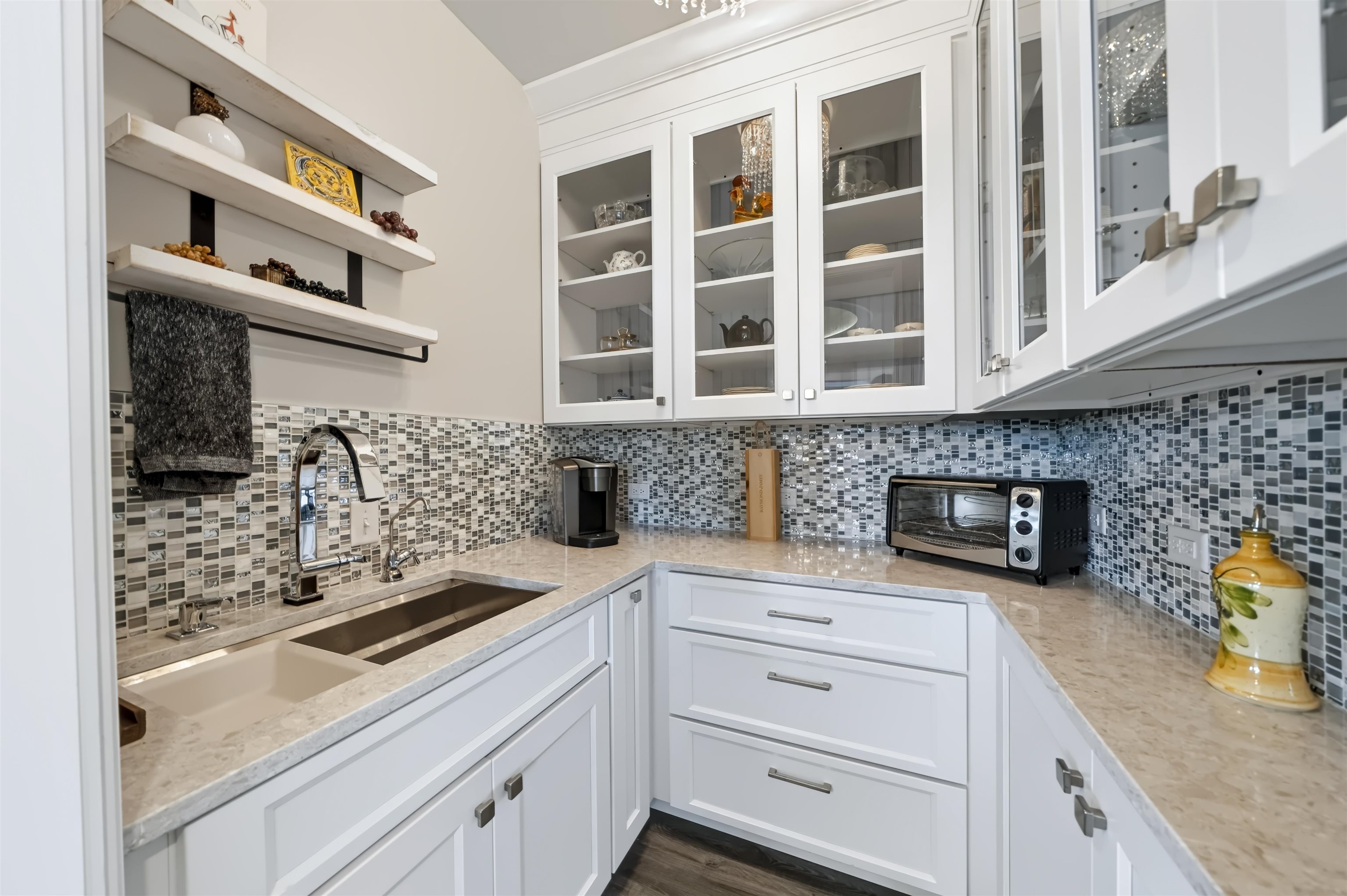 129 Springgate Property Photo 8