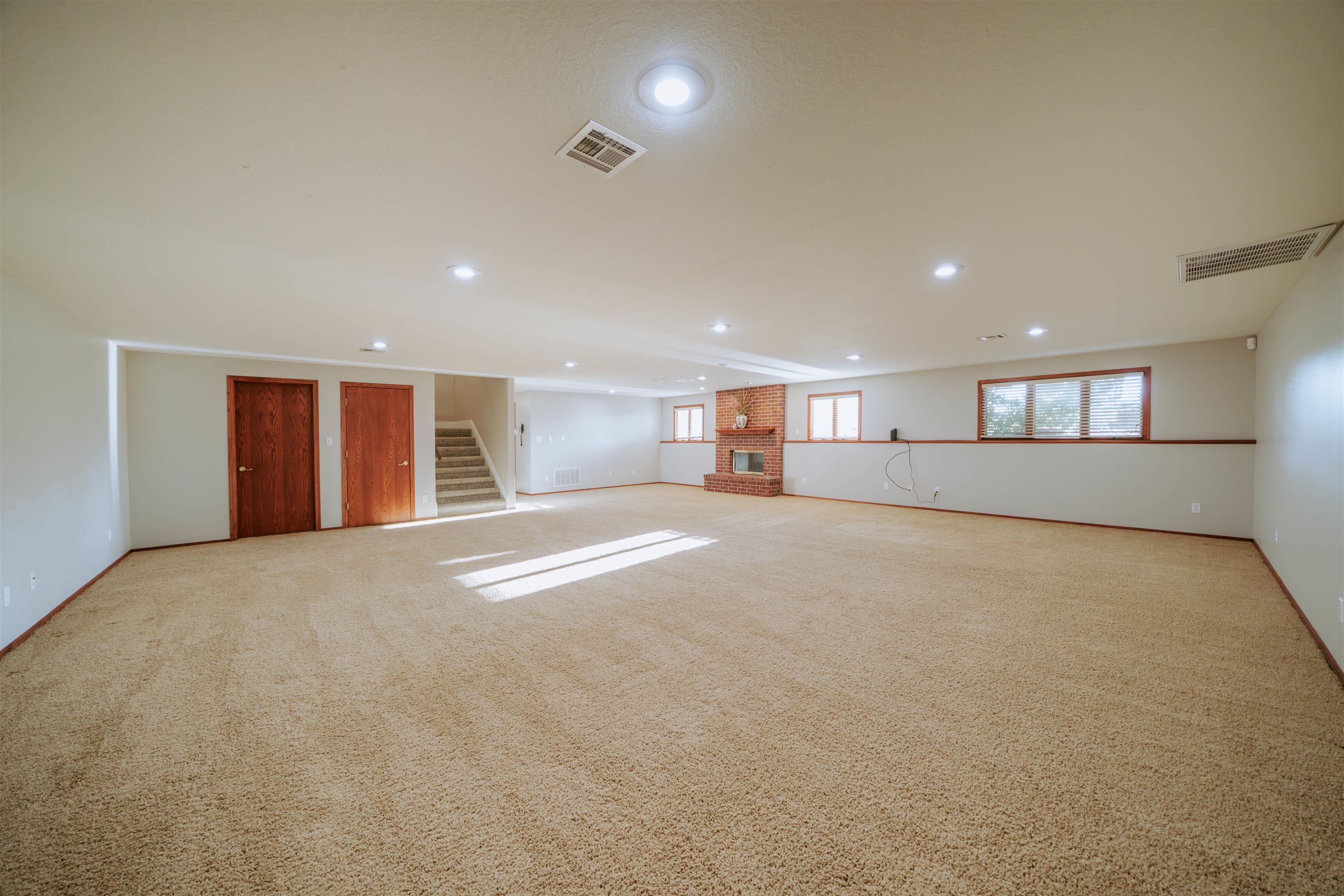 129 Springgate Property Photo 16