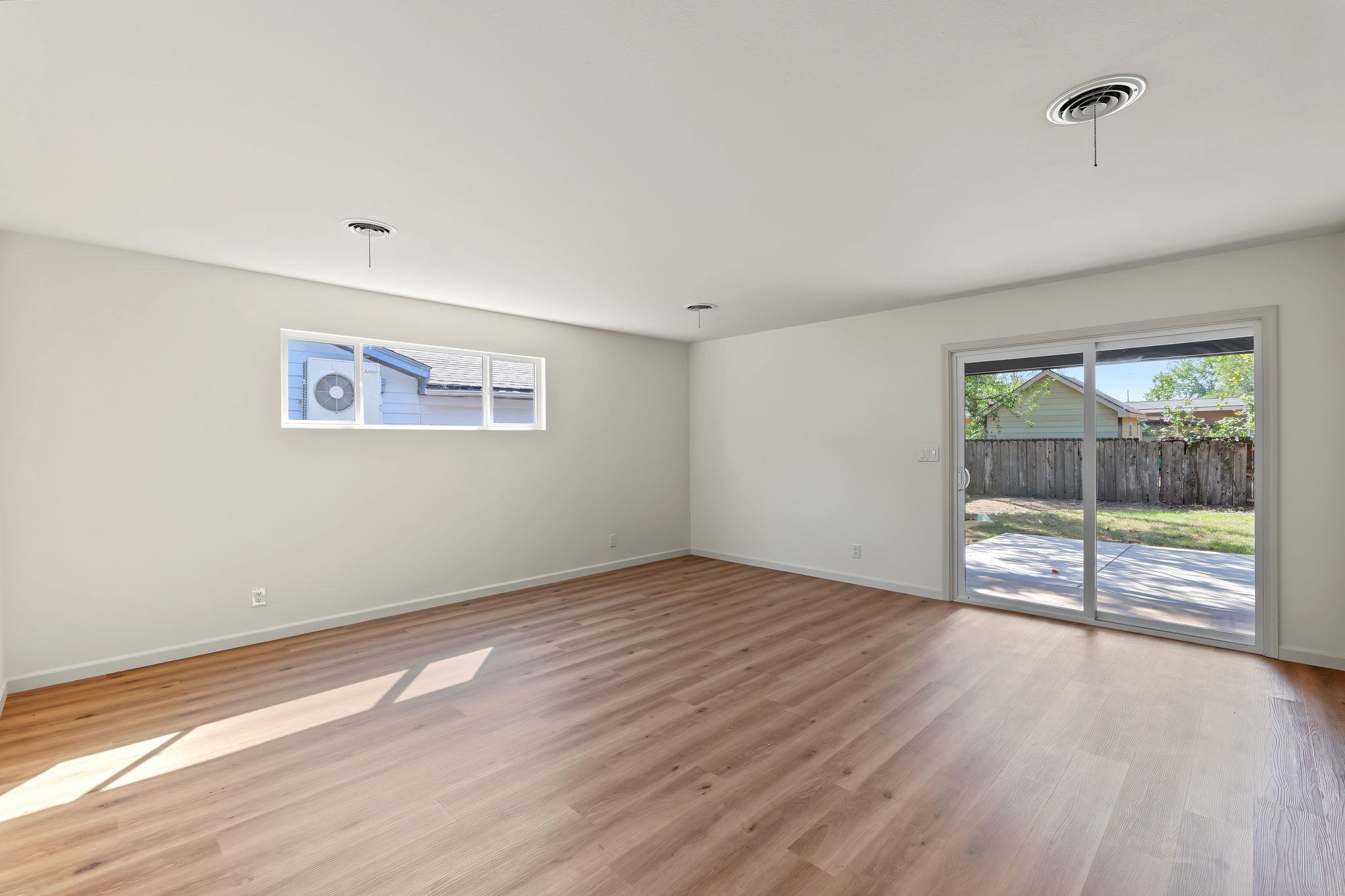 3513 W Pecos Property Photo 3