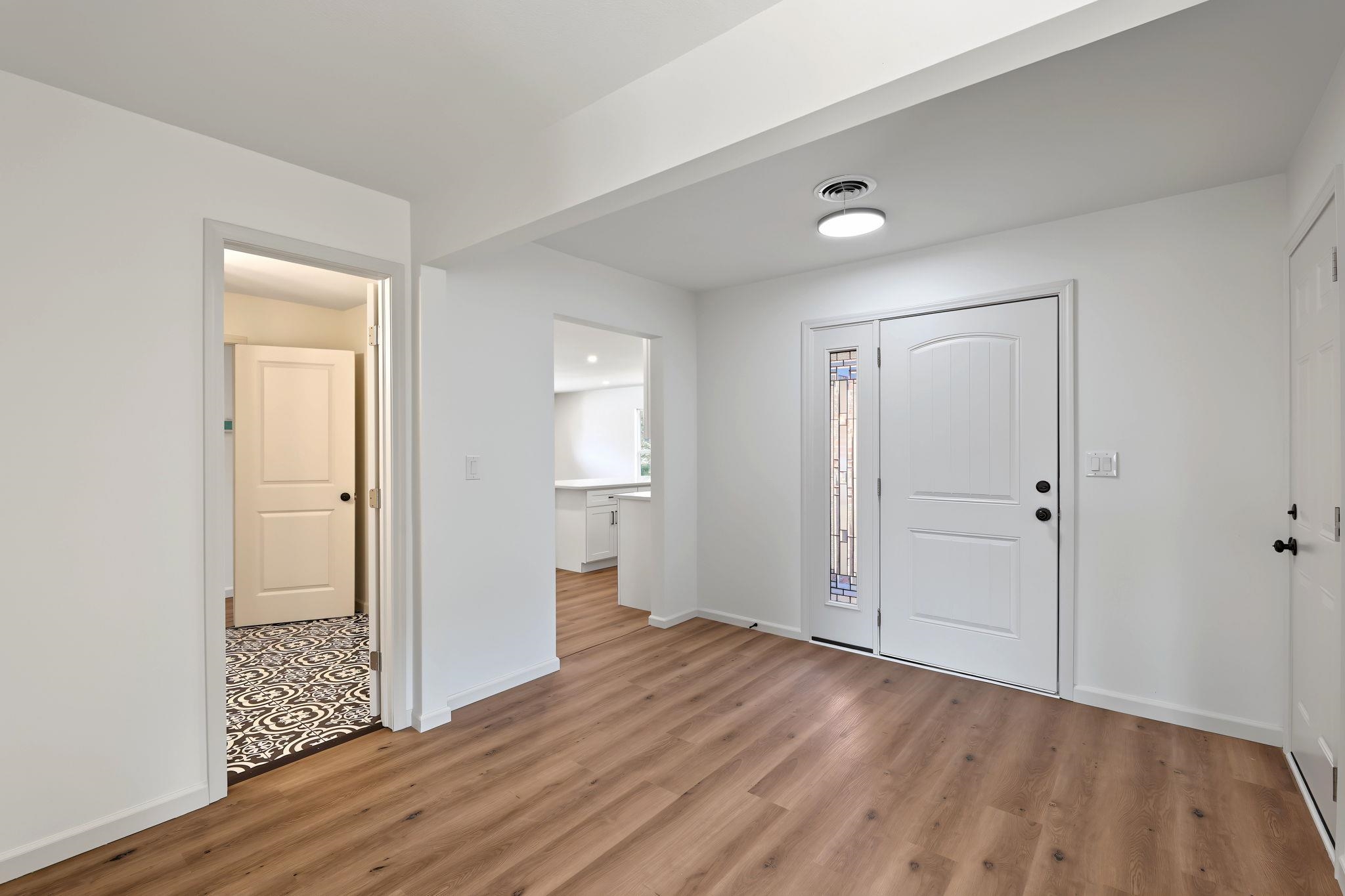 3513 W Pecos Property Photo 6