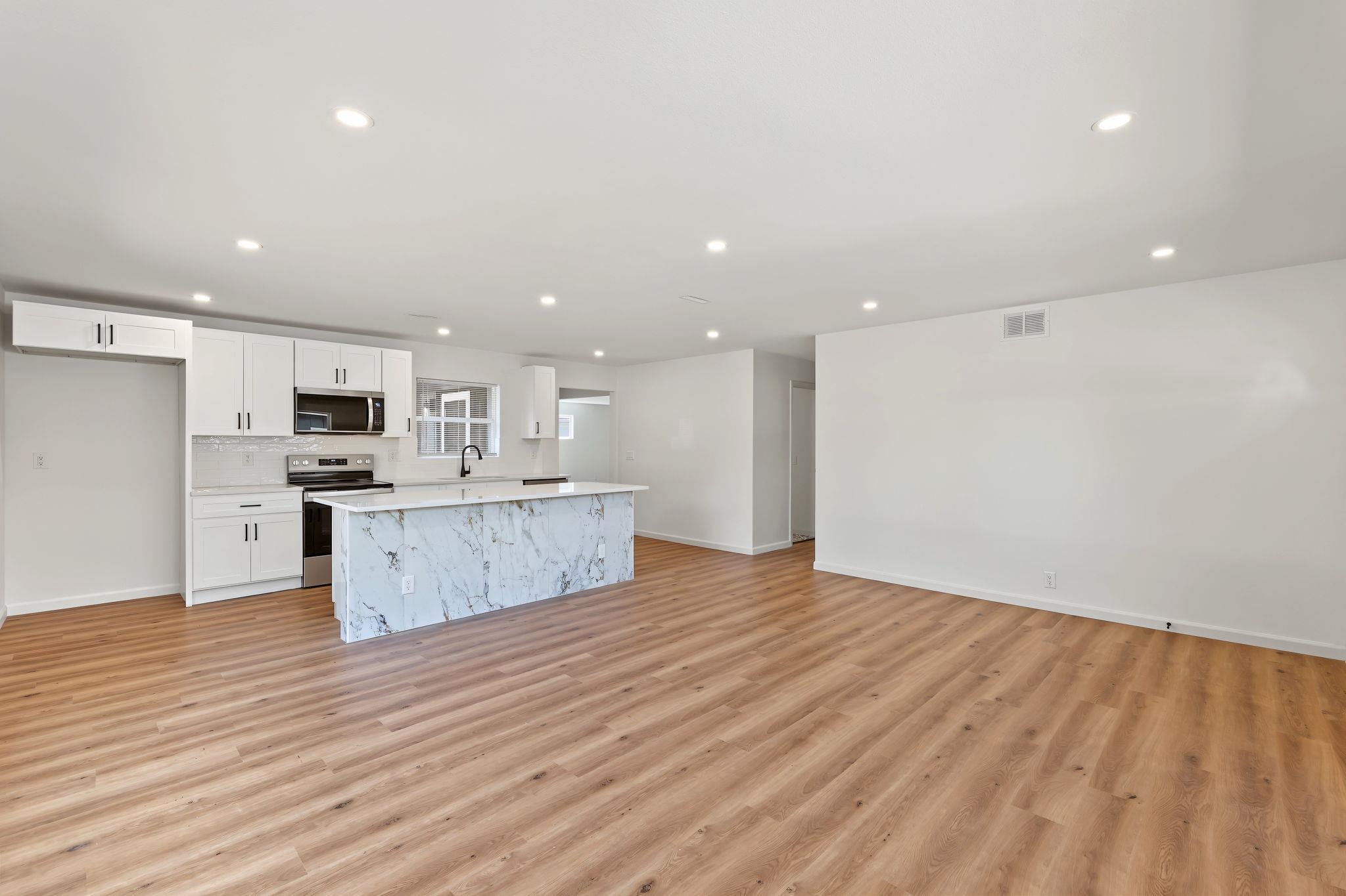 3513 W Pecos Property Photo 12