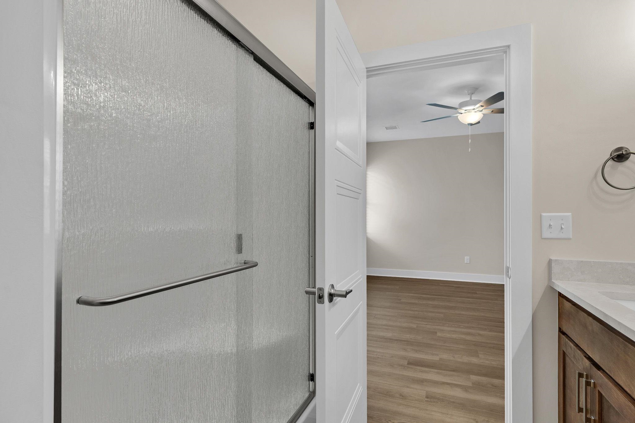5854 Central Park Court Property Photo 20