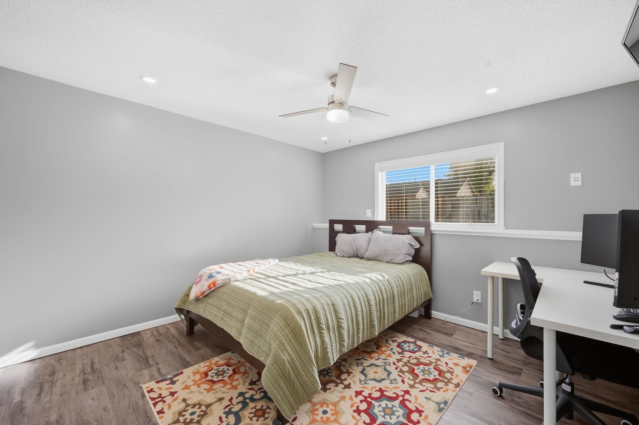 2542 N Shefford Ct. Property Photo 21