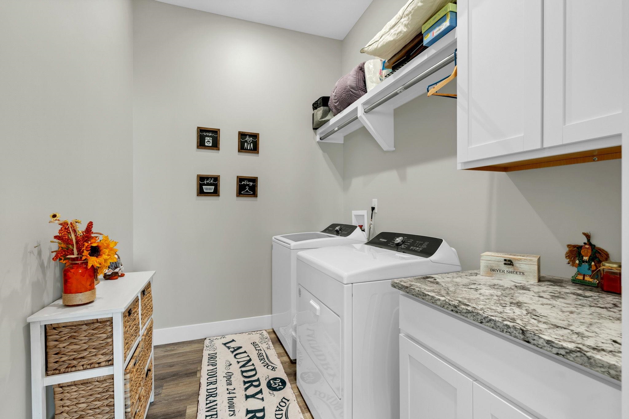 744 N Thornton Property Photo 22