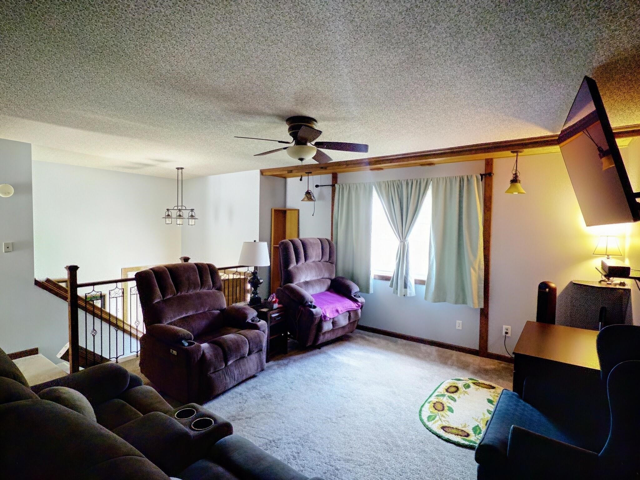 920 Cherry Hills Drive Property Photo 4