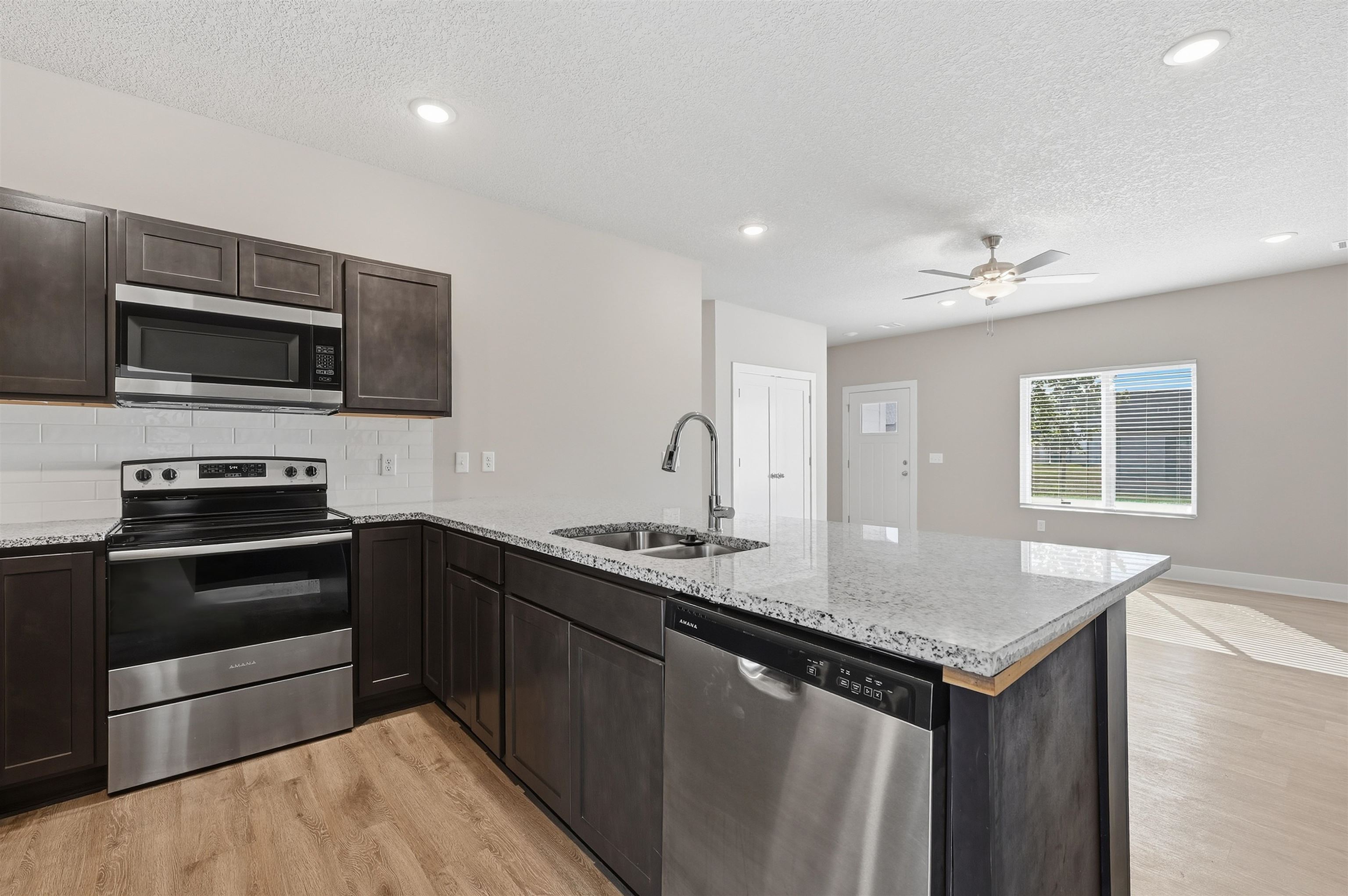 819 S Jay St Property Photo 18