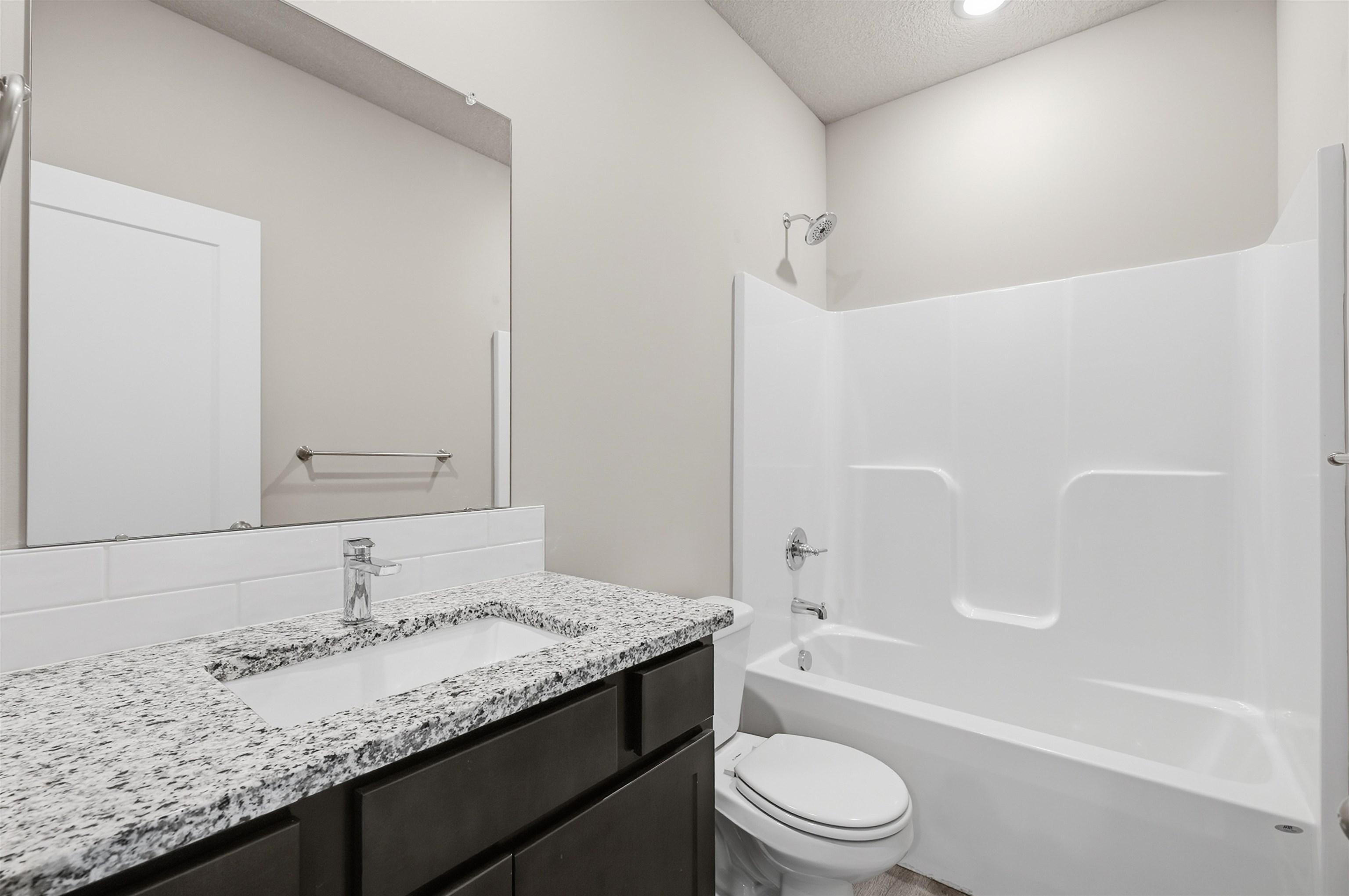 819 S Jay St Property Photo 28