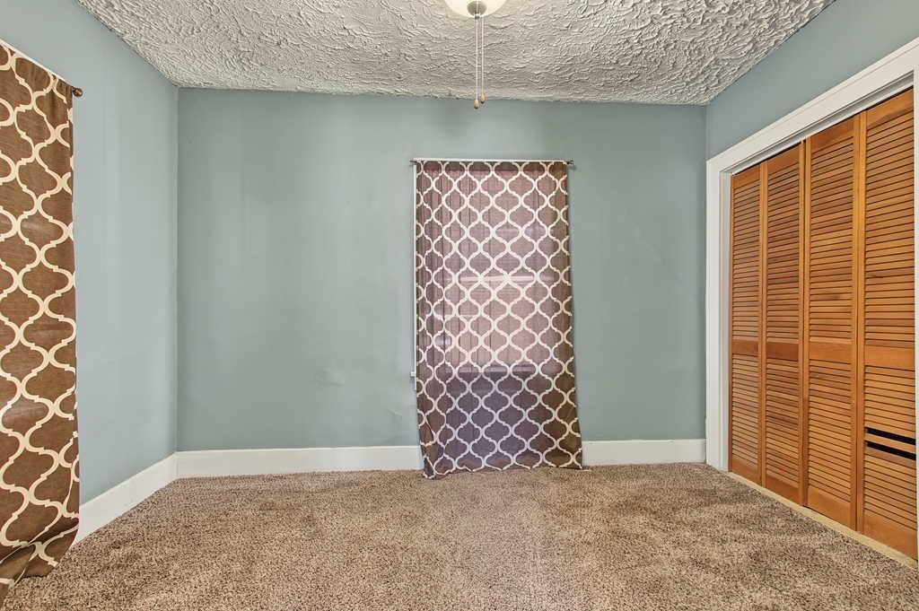 128 N Sedgwick St Property Photo 20