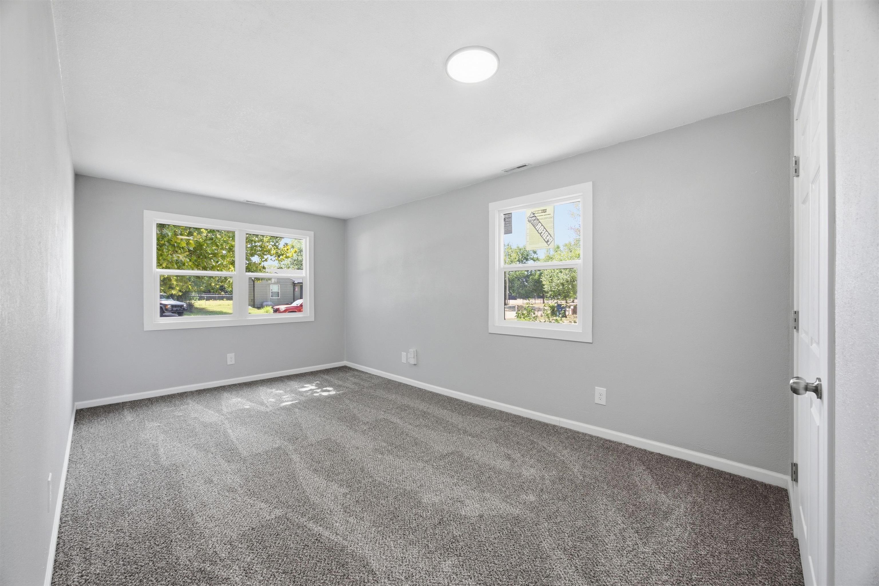 2522 E Audrey St Property Photo 11
