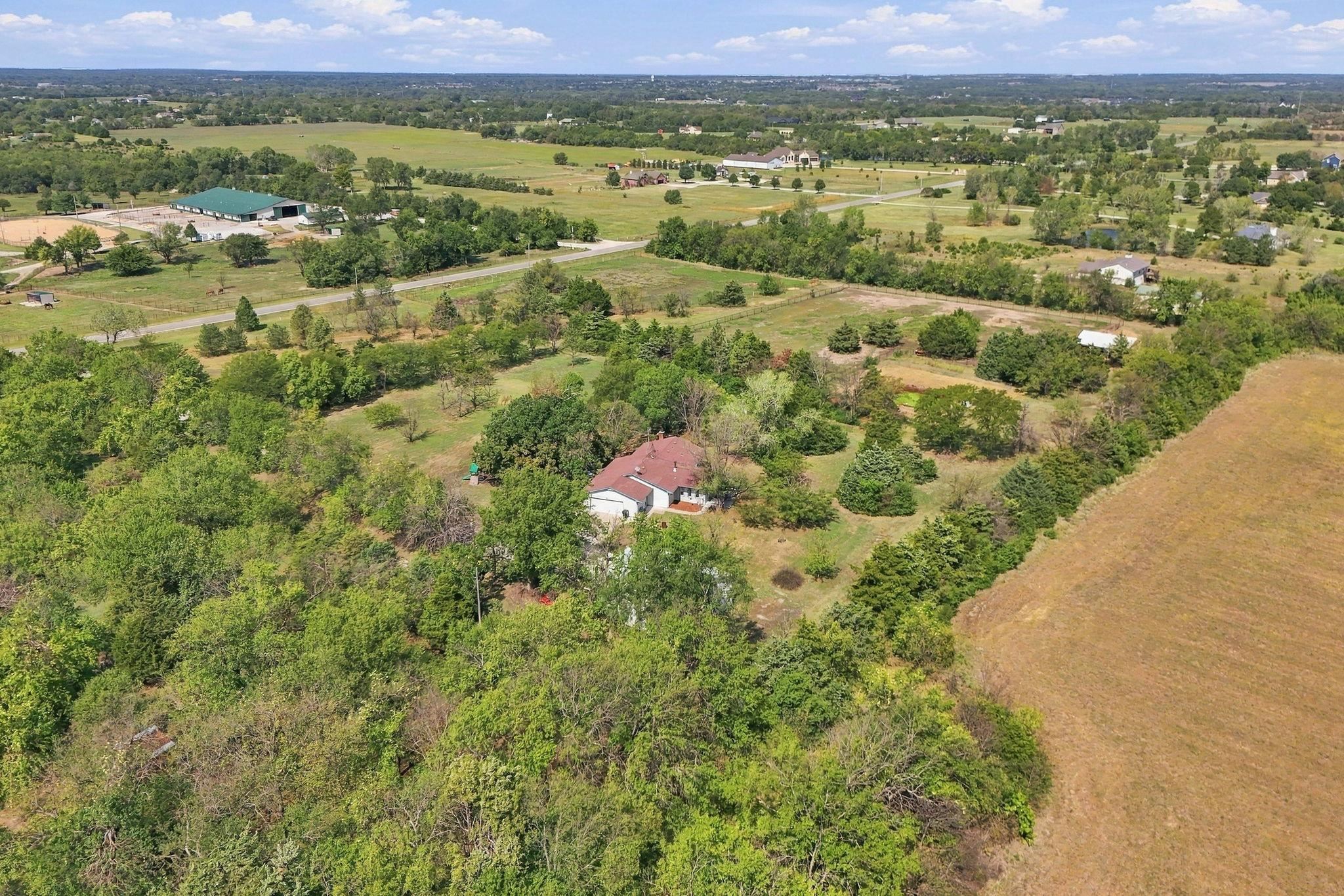 9240 S Greenwich Rd Property Photo 33