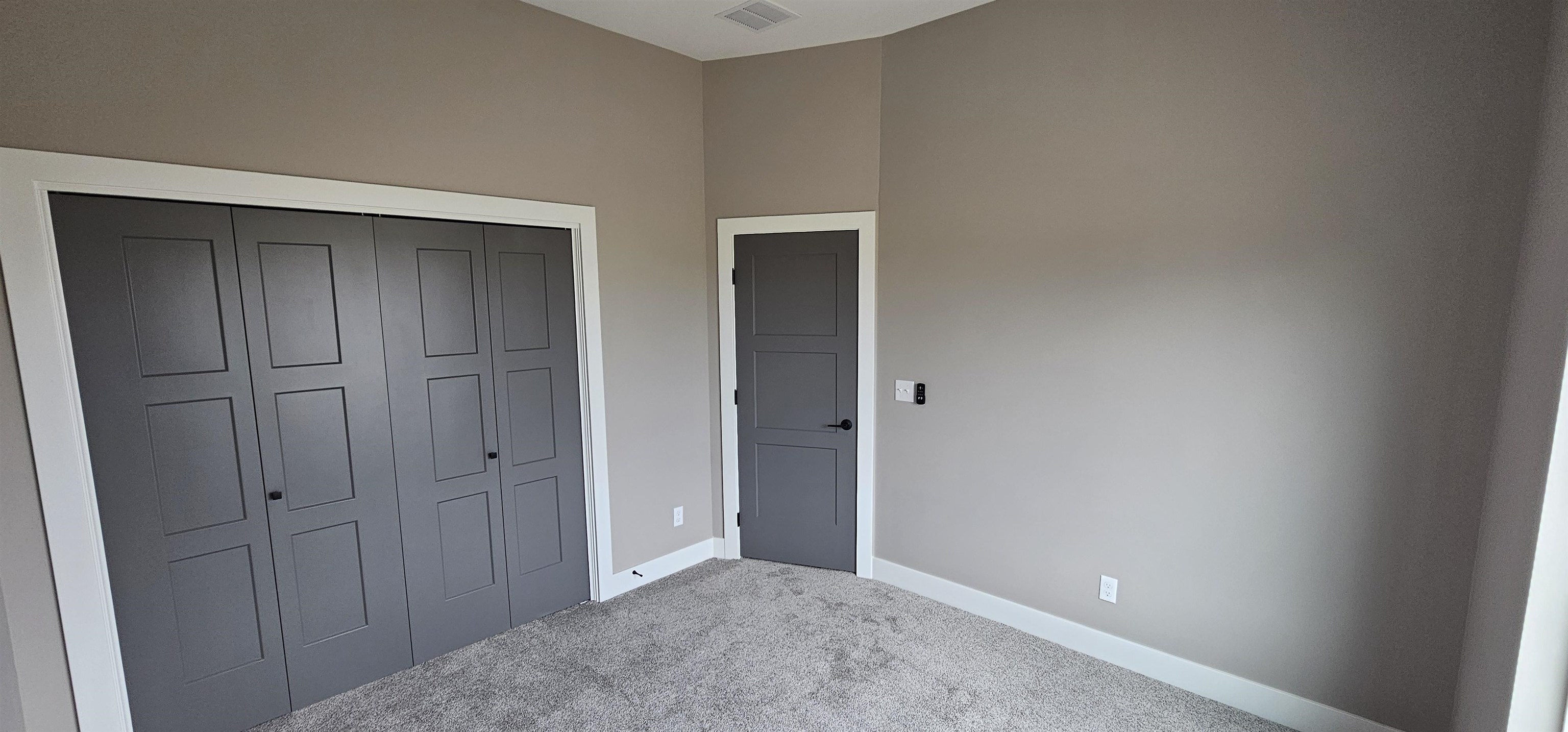 1511 E Midway Ct Property Photo 21