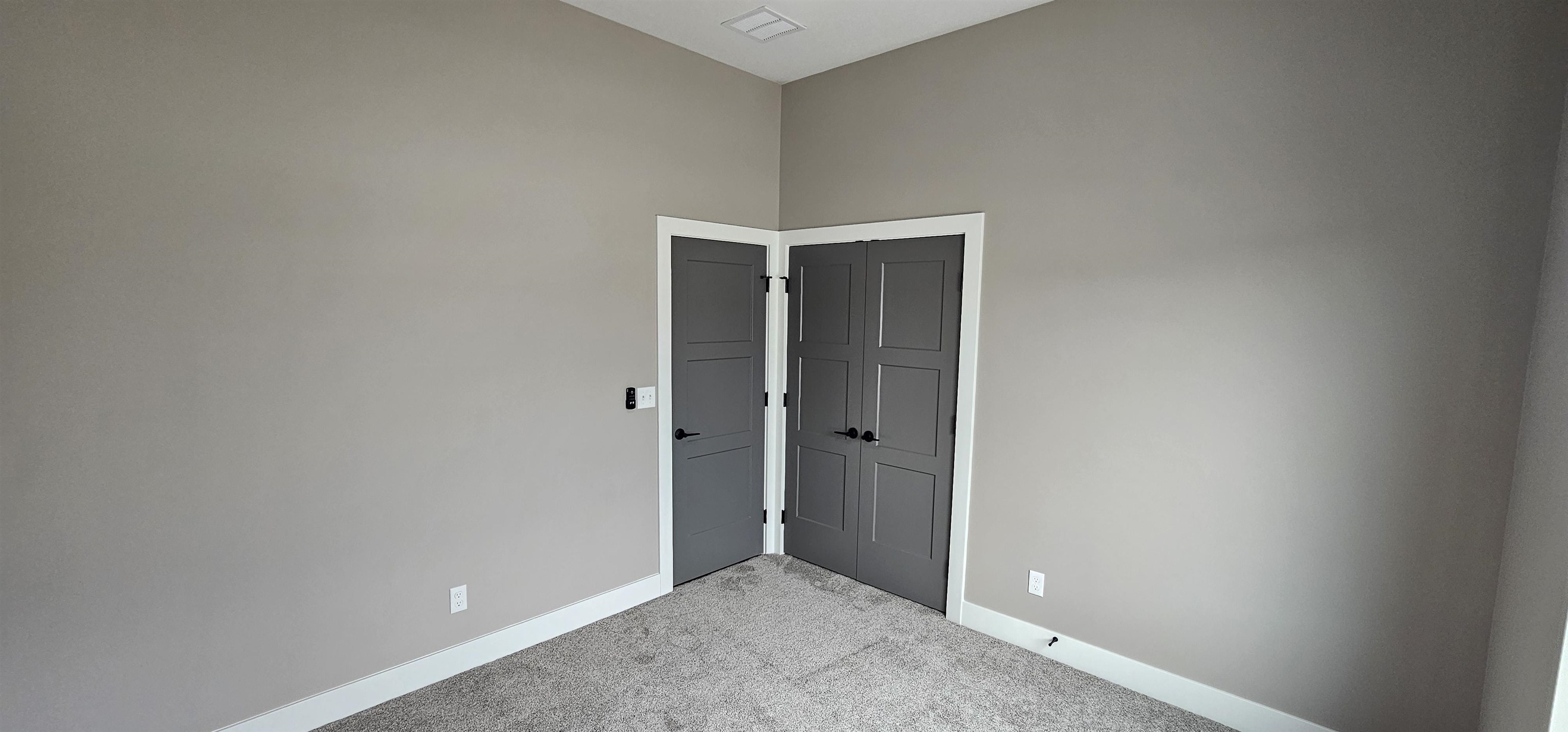 1511 E Midway Ct Property Photo 24