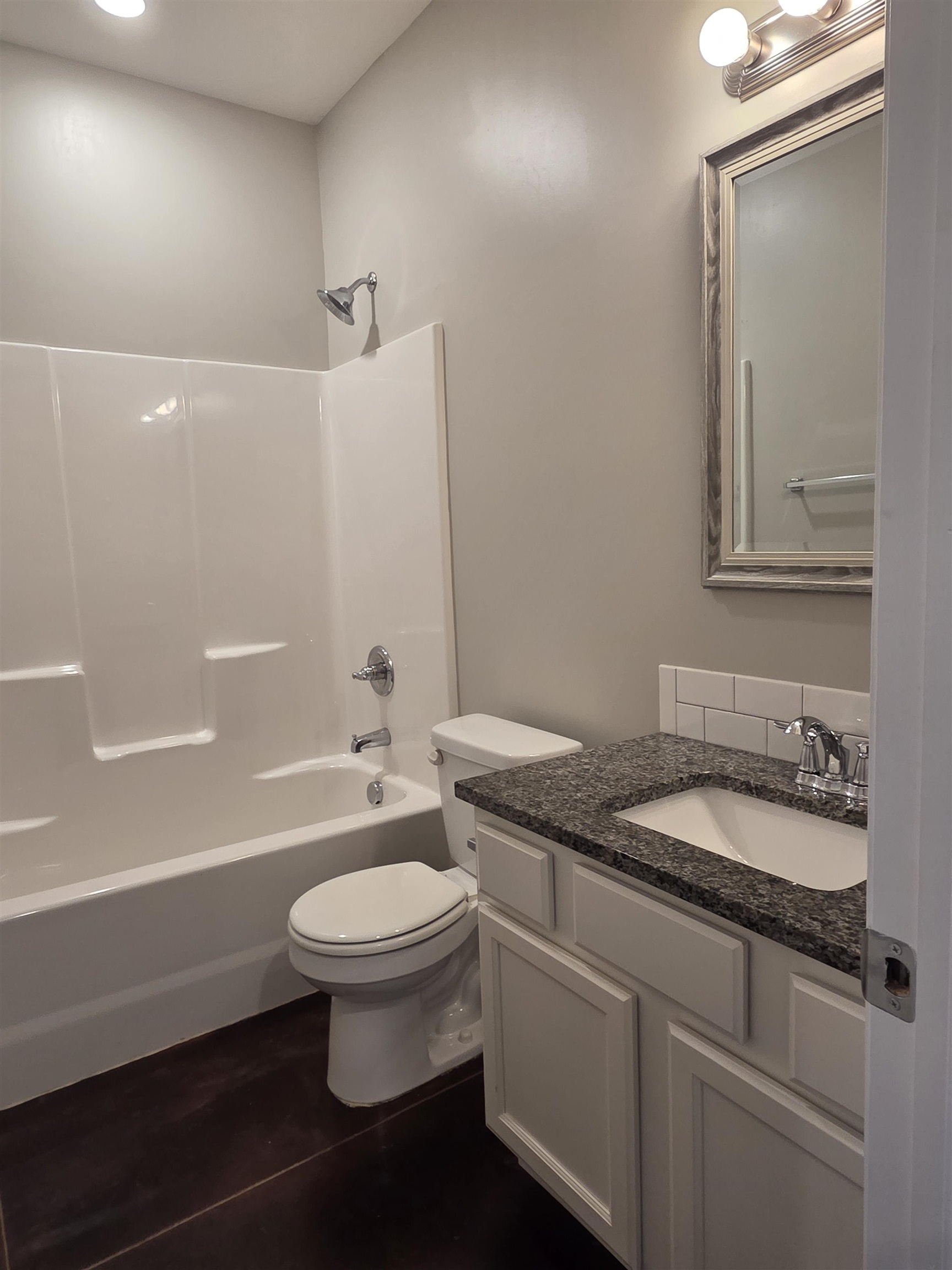 614 N Grandstone Property Photo 11
