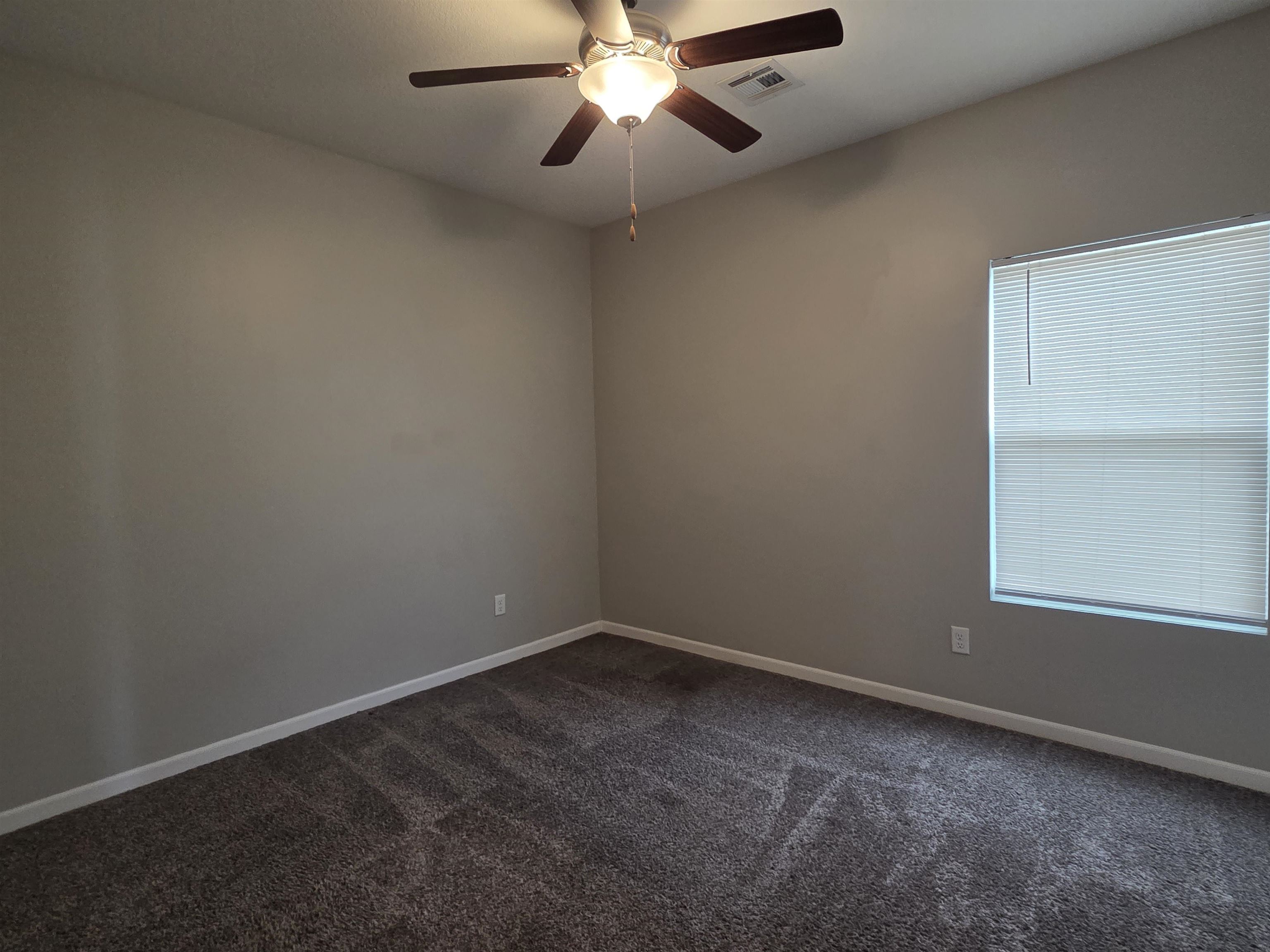 614 N Grandstone Property Photo 16