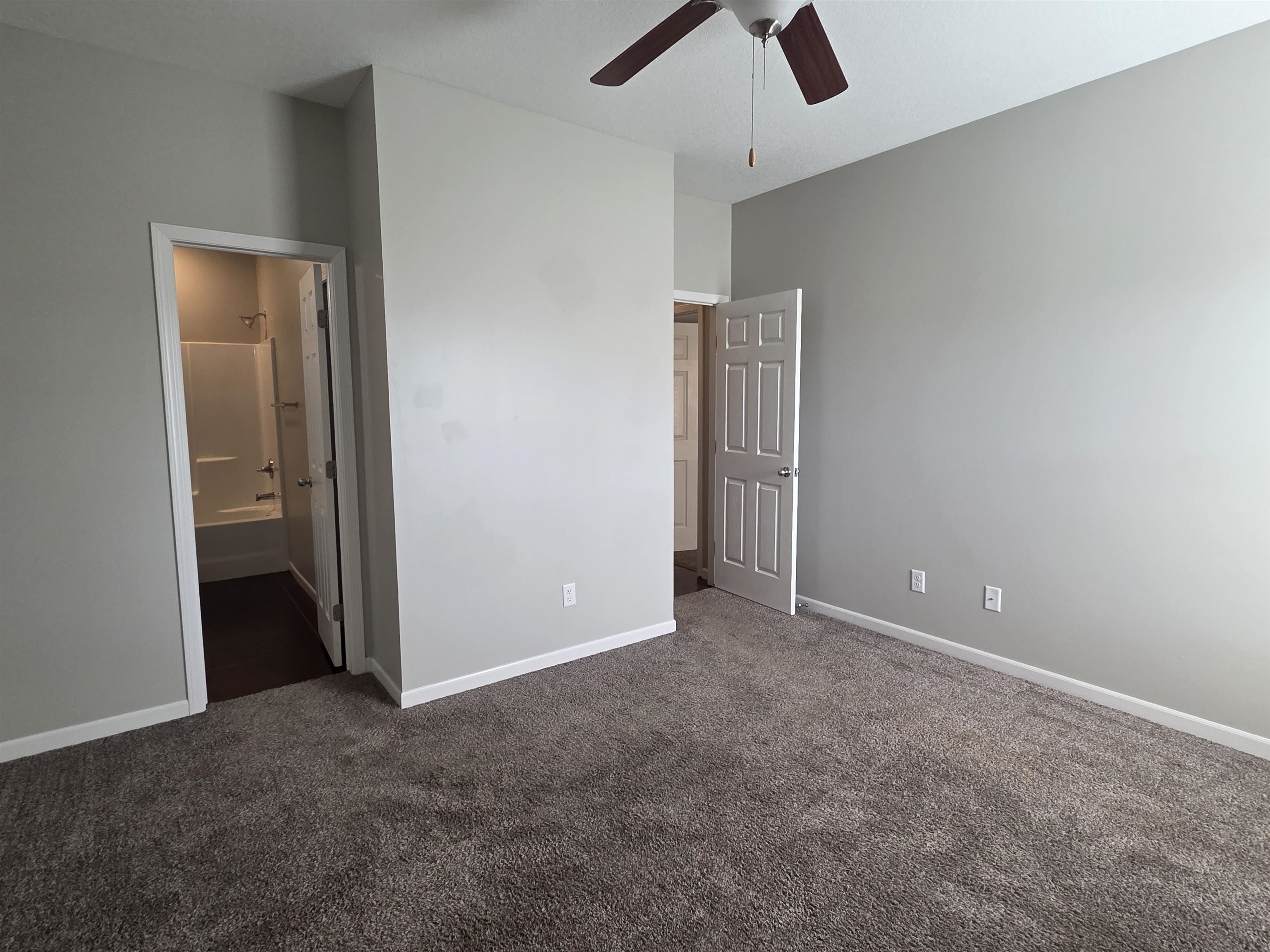 614 N Grandstone Property Photo 20