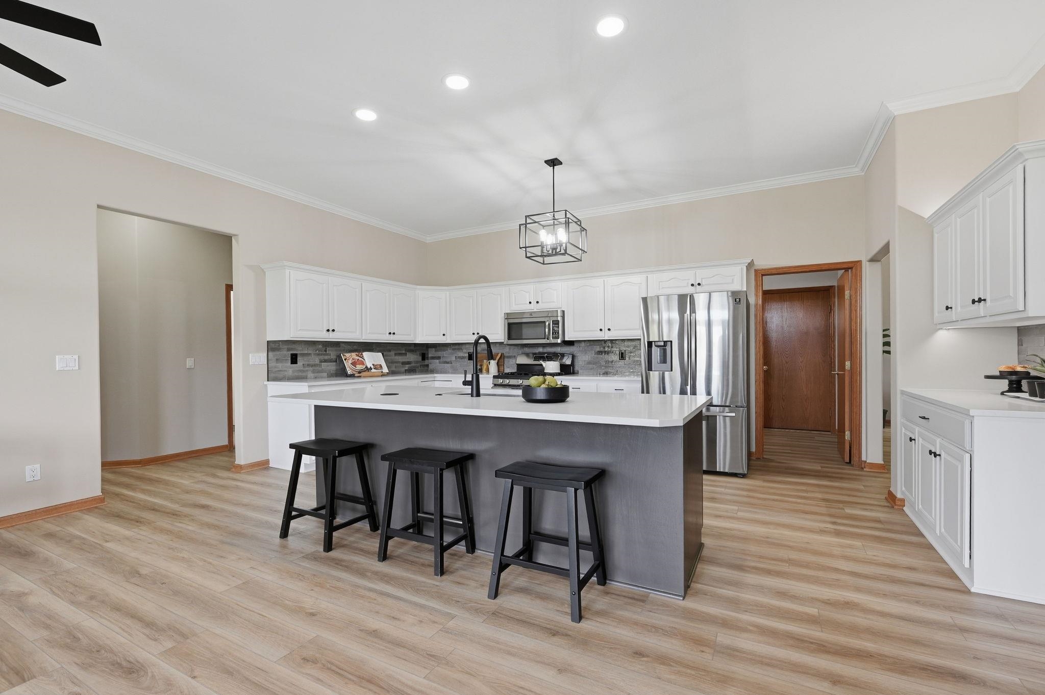 1017 N Cedar Park Cir Property Photo 10