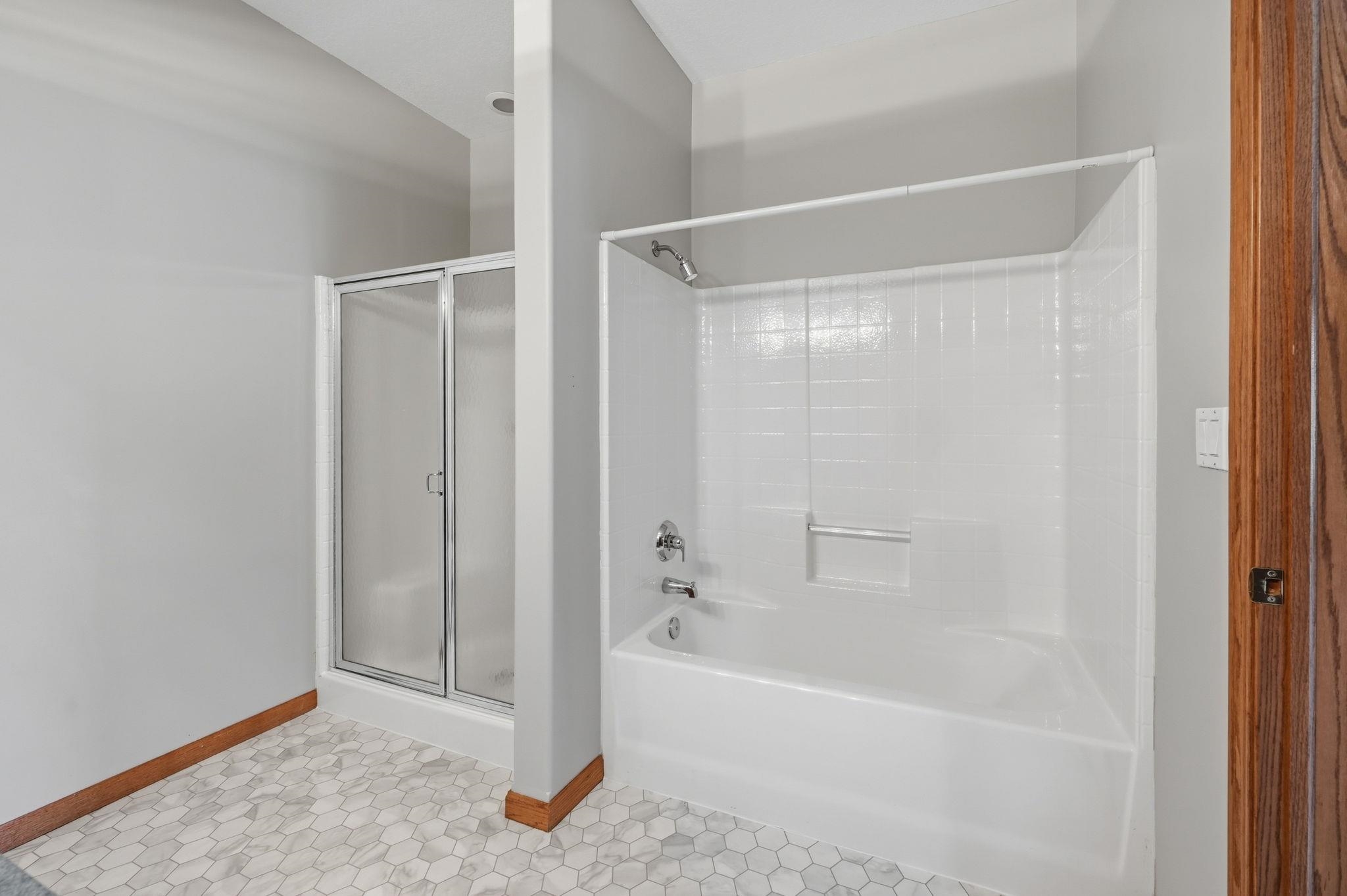 1017 N Cedar Park Cir Property Photo 27