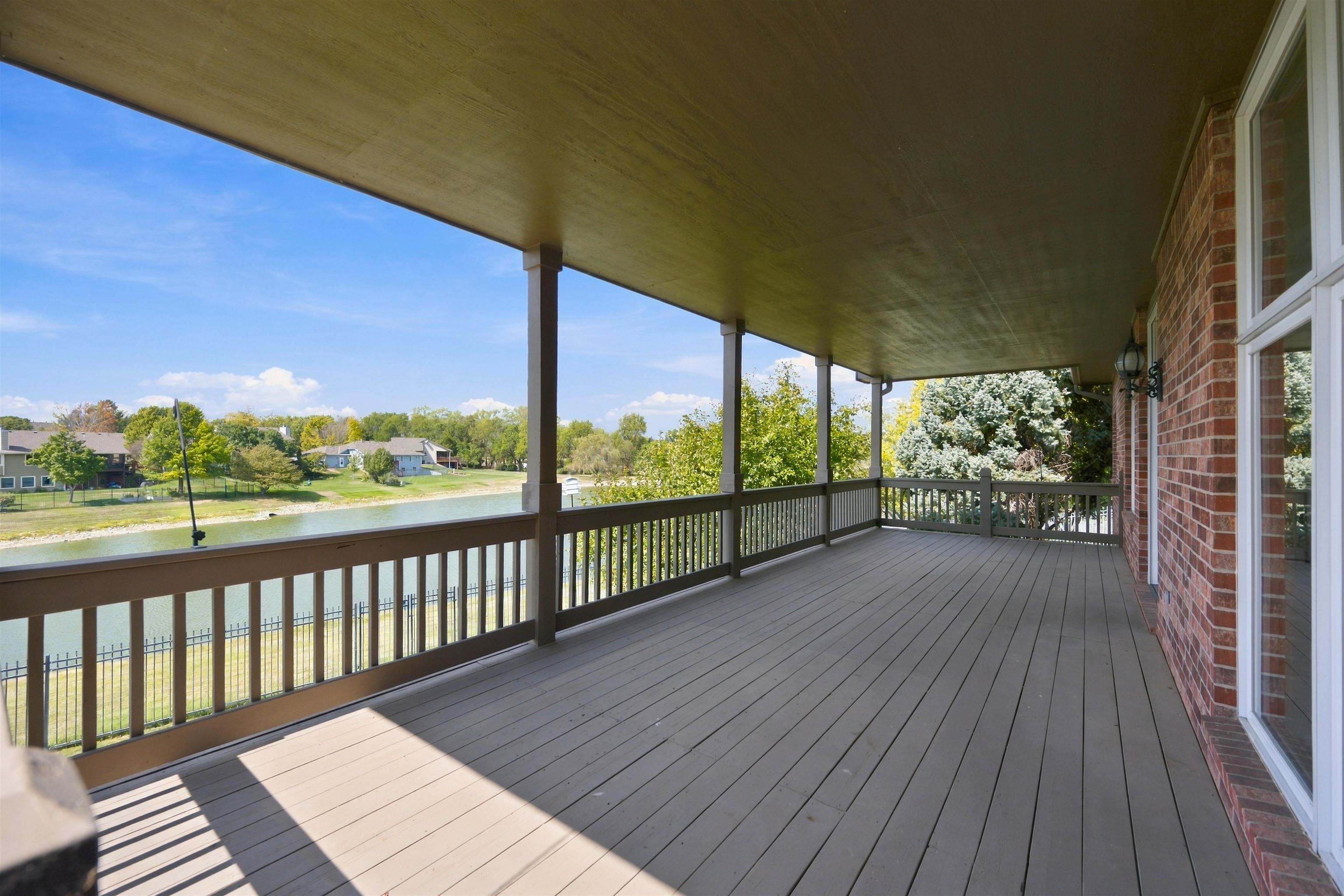 1017 N Cedar Park Cir Property Photo 29