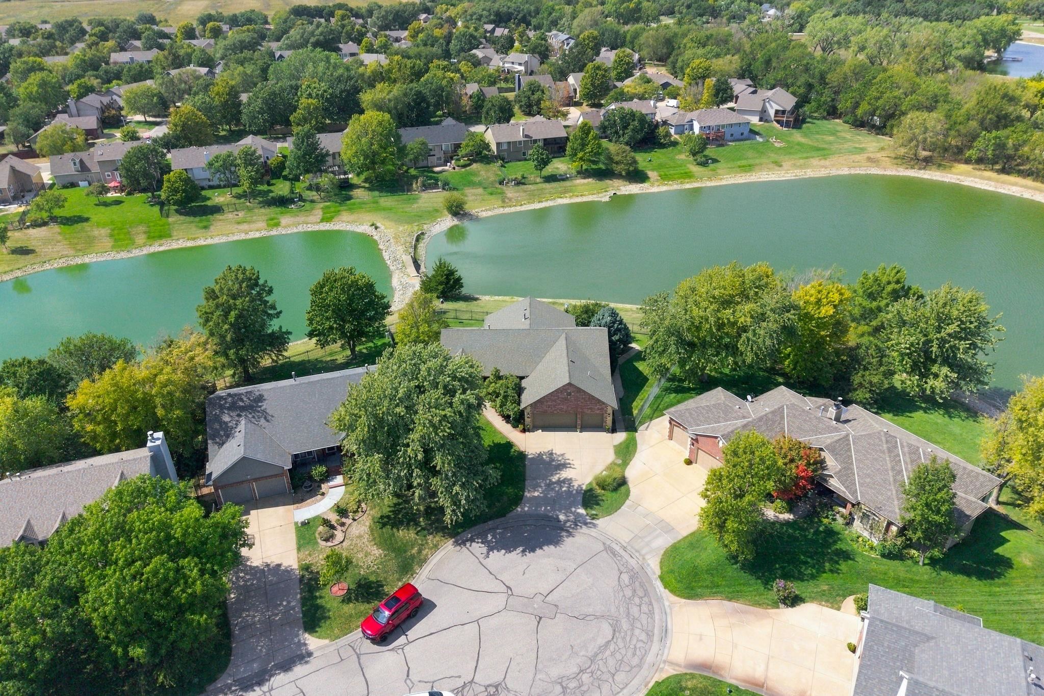 1017 N Cedar Park Cir Property Photo 34